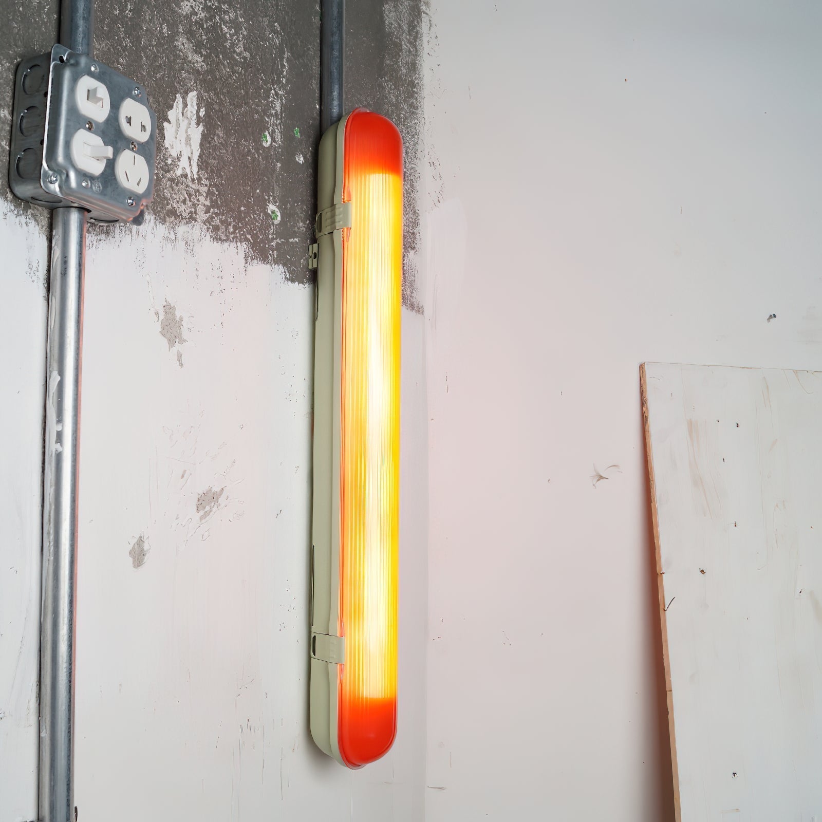 Wavel Joy Modern Minimalist Red Plastic Wall Lamp - Lamp Copper