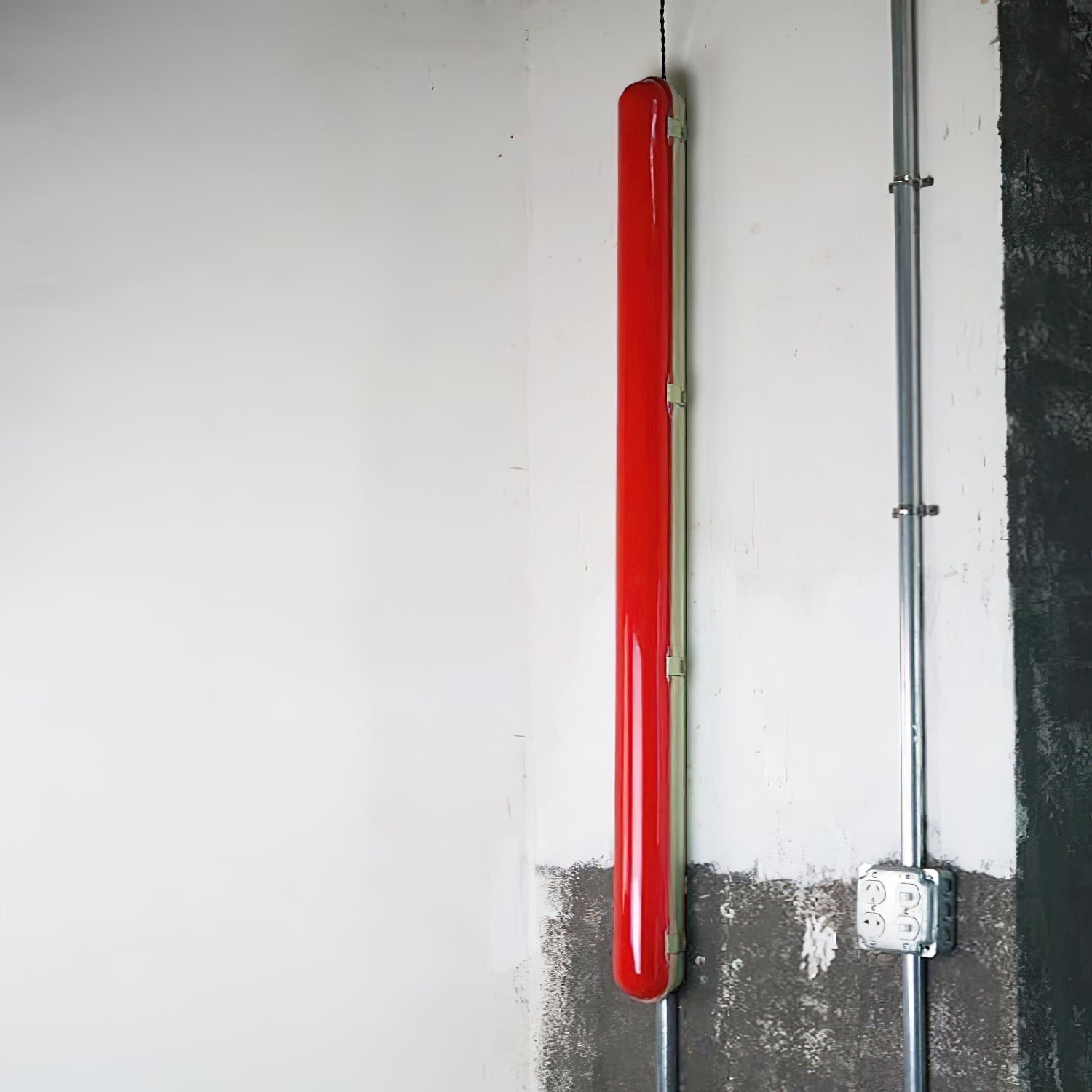 Wavel Joy Modern Minimalist Red Plastic Wall Lamp - Lamp Copper