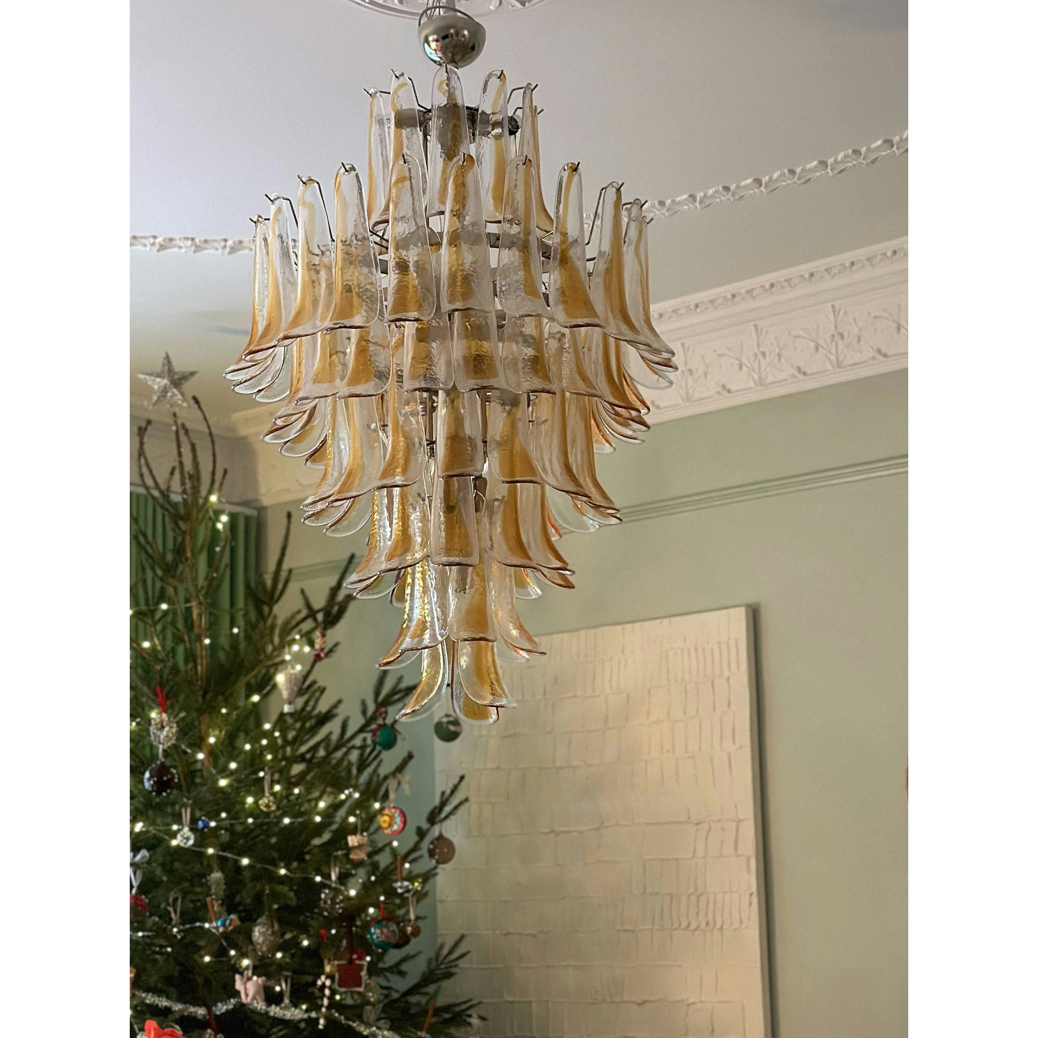 Zinc Postmodern Luxury Petal Glass Metal Chandelier - Lamp Copper