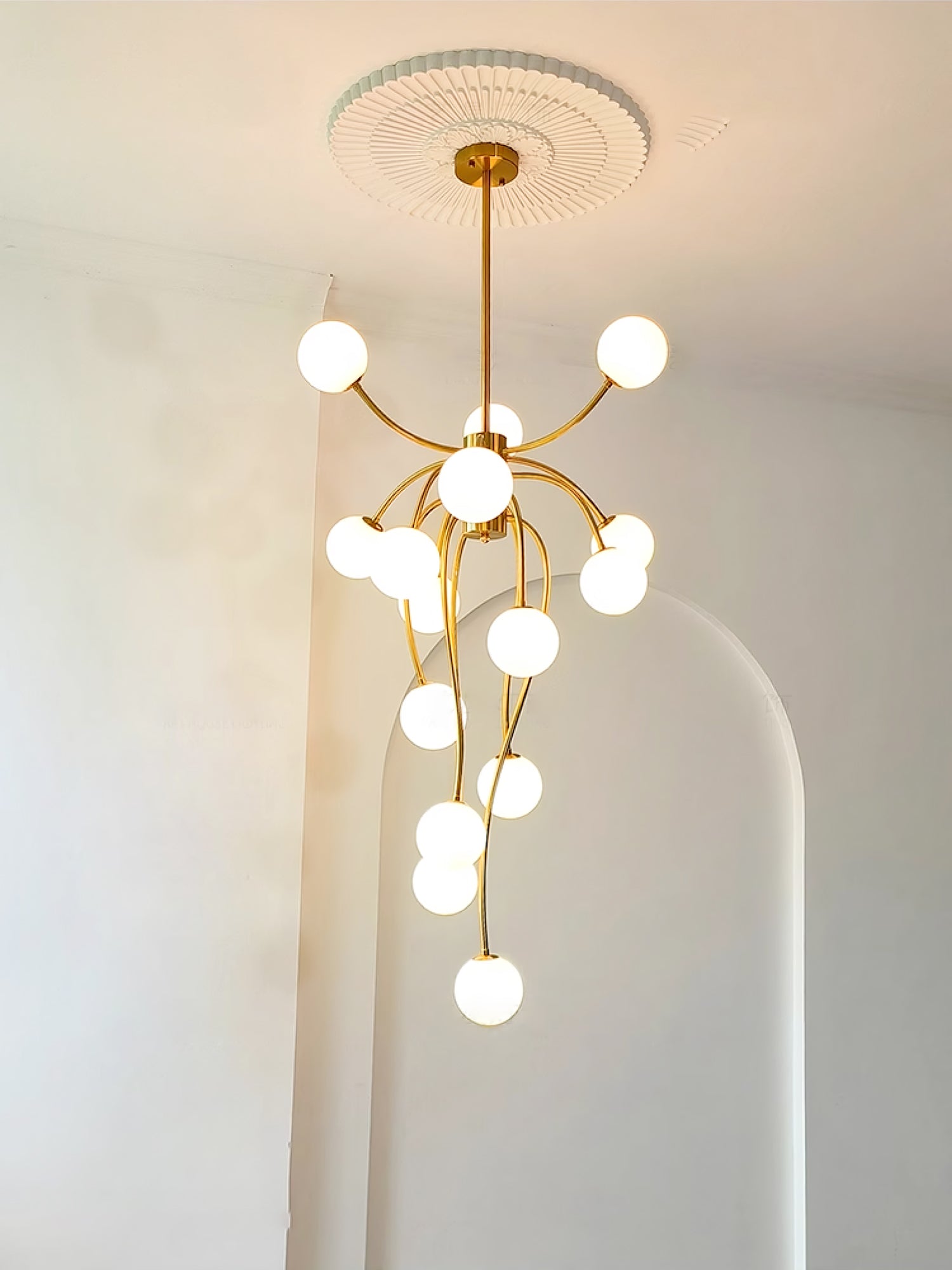 Astralyn Brass Globe Chandelier - Blowlighting