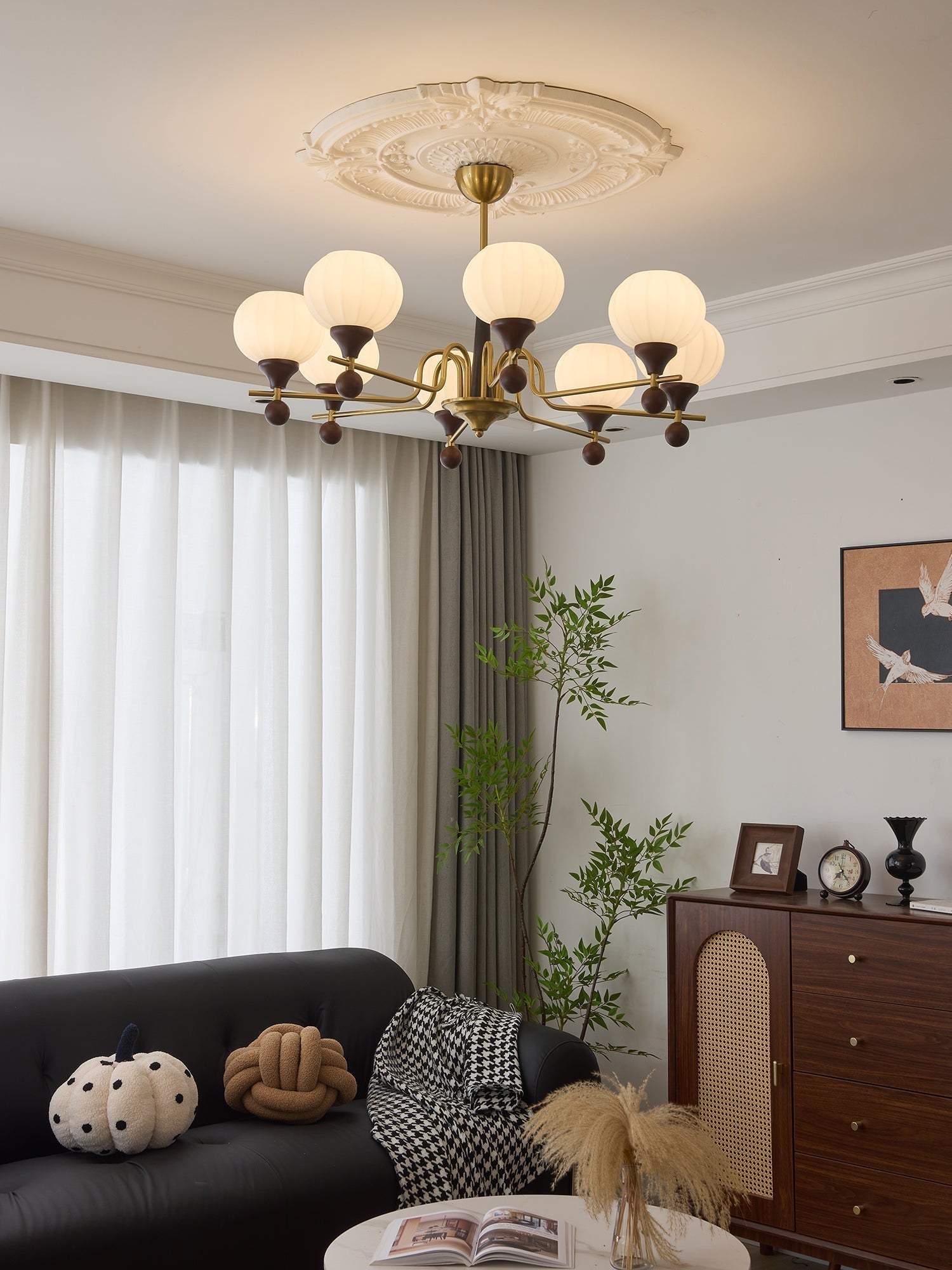 Ceylian Chandelier - Blowlighting