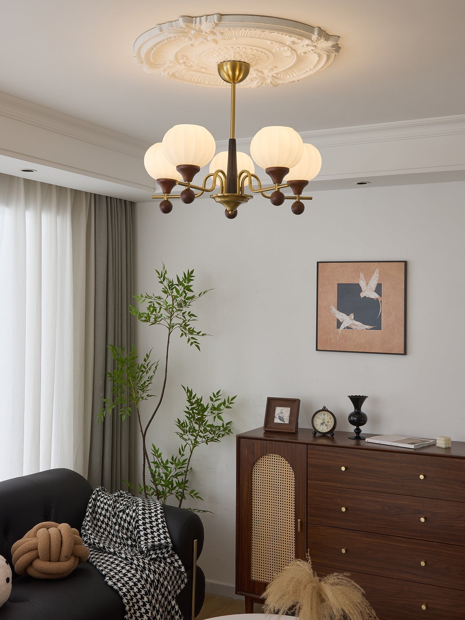 Ceylian Chandelier - Blowlighting