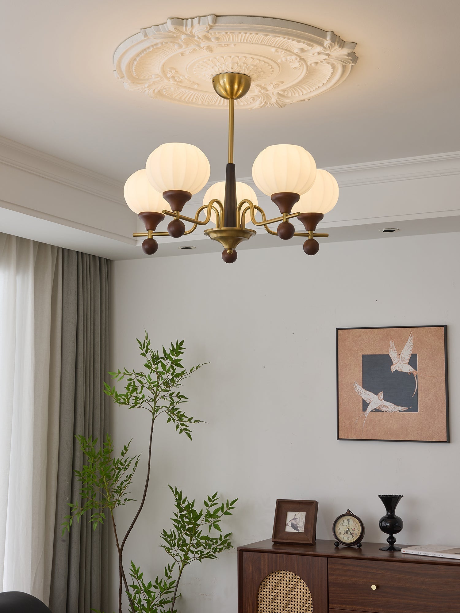 Ceylian Chandelier - Blowlighting