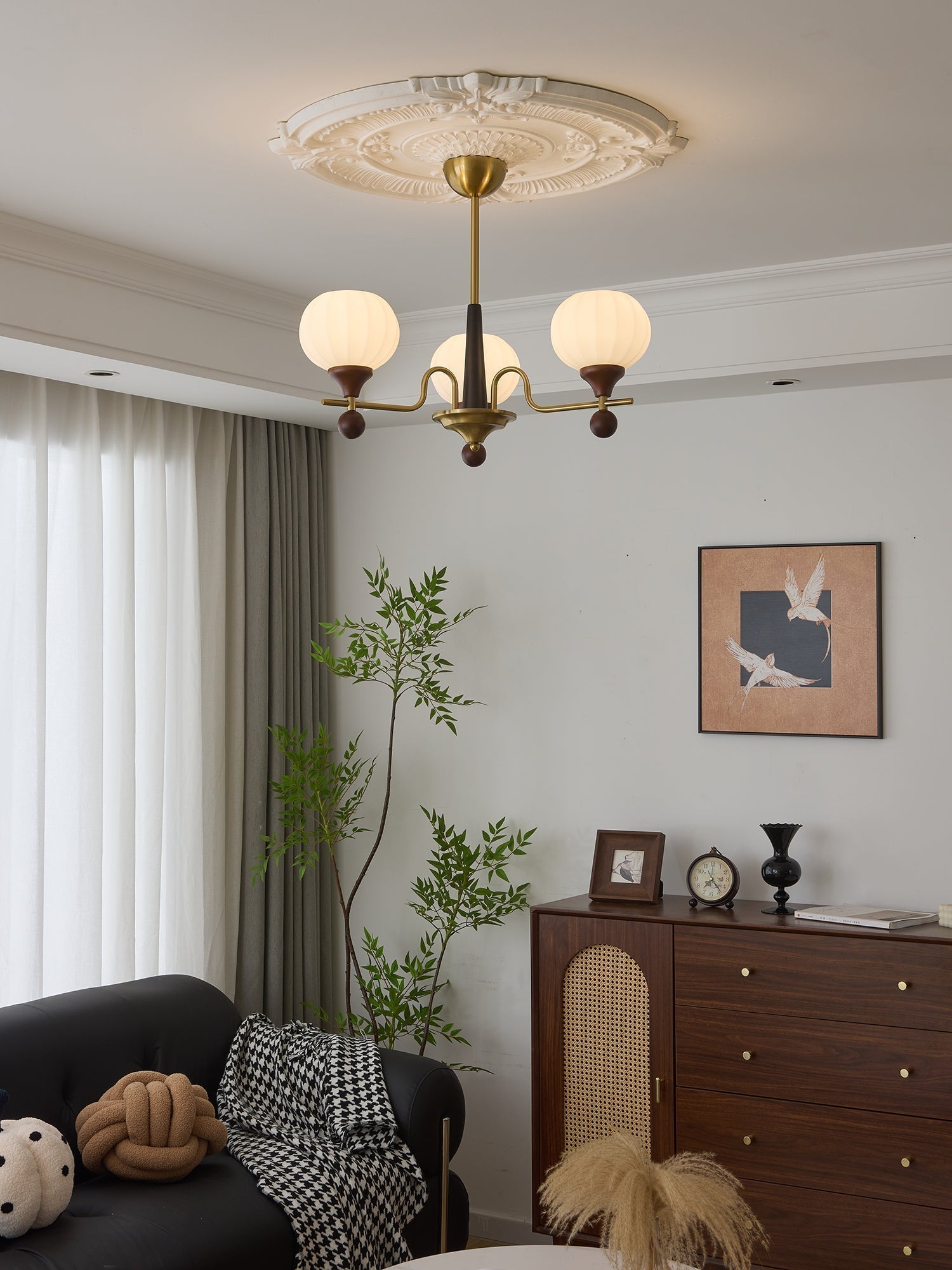 Ceylian Chandelier - Blowlighting