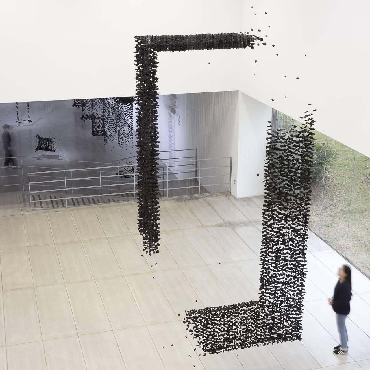 Black Stones Chandeliers - Blowlighting