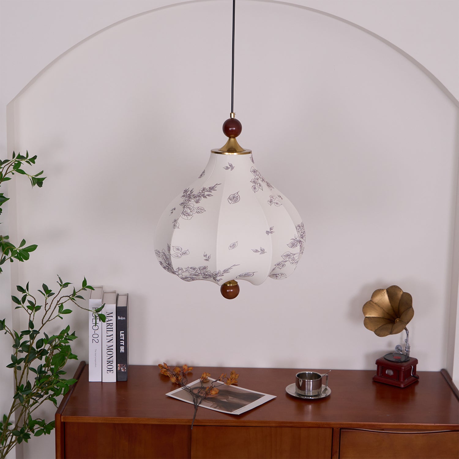 Chestnut Bloom Pendant Lamp - Blowlighting
