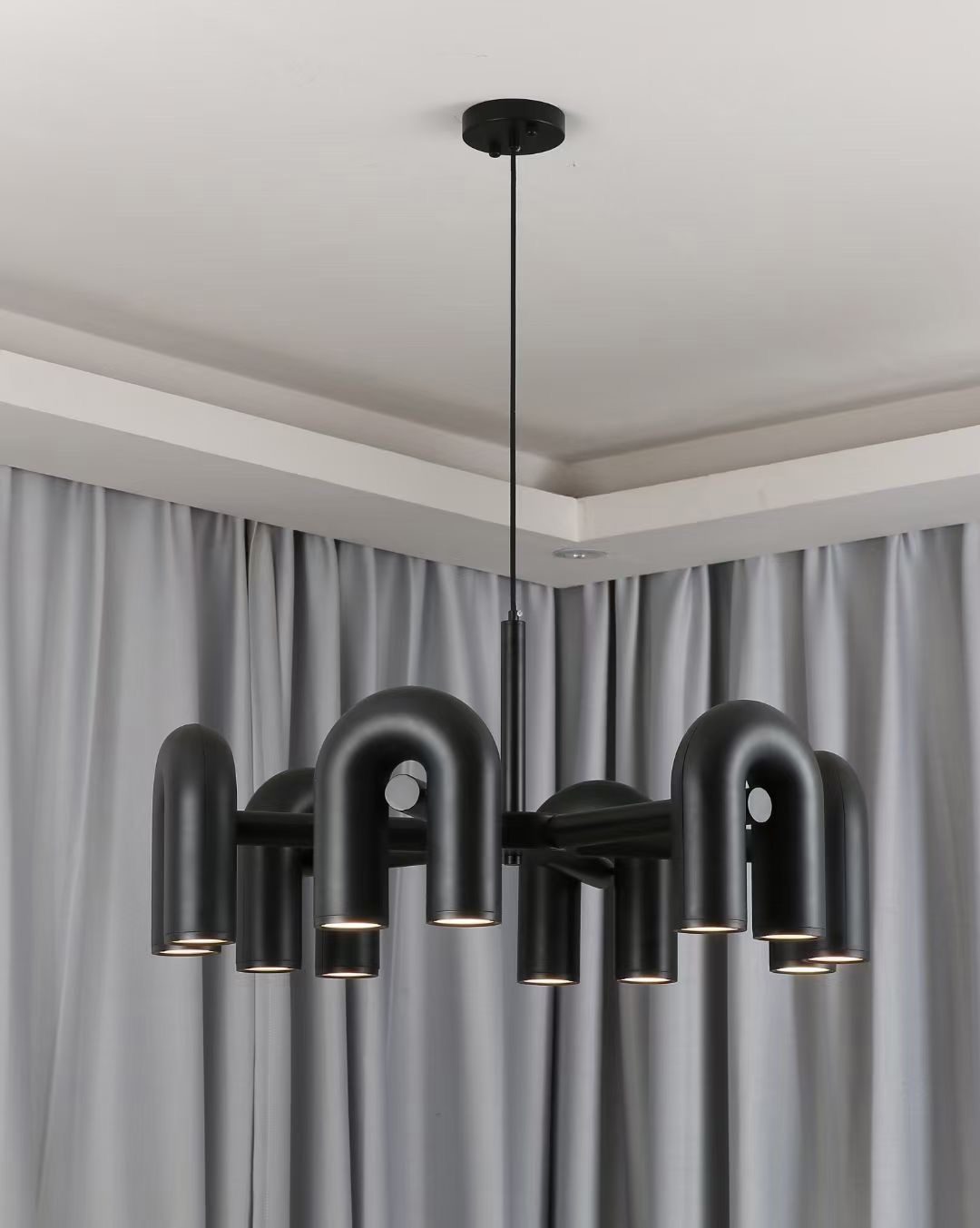 Cirkus Chandelier - Blowlighting