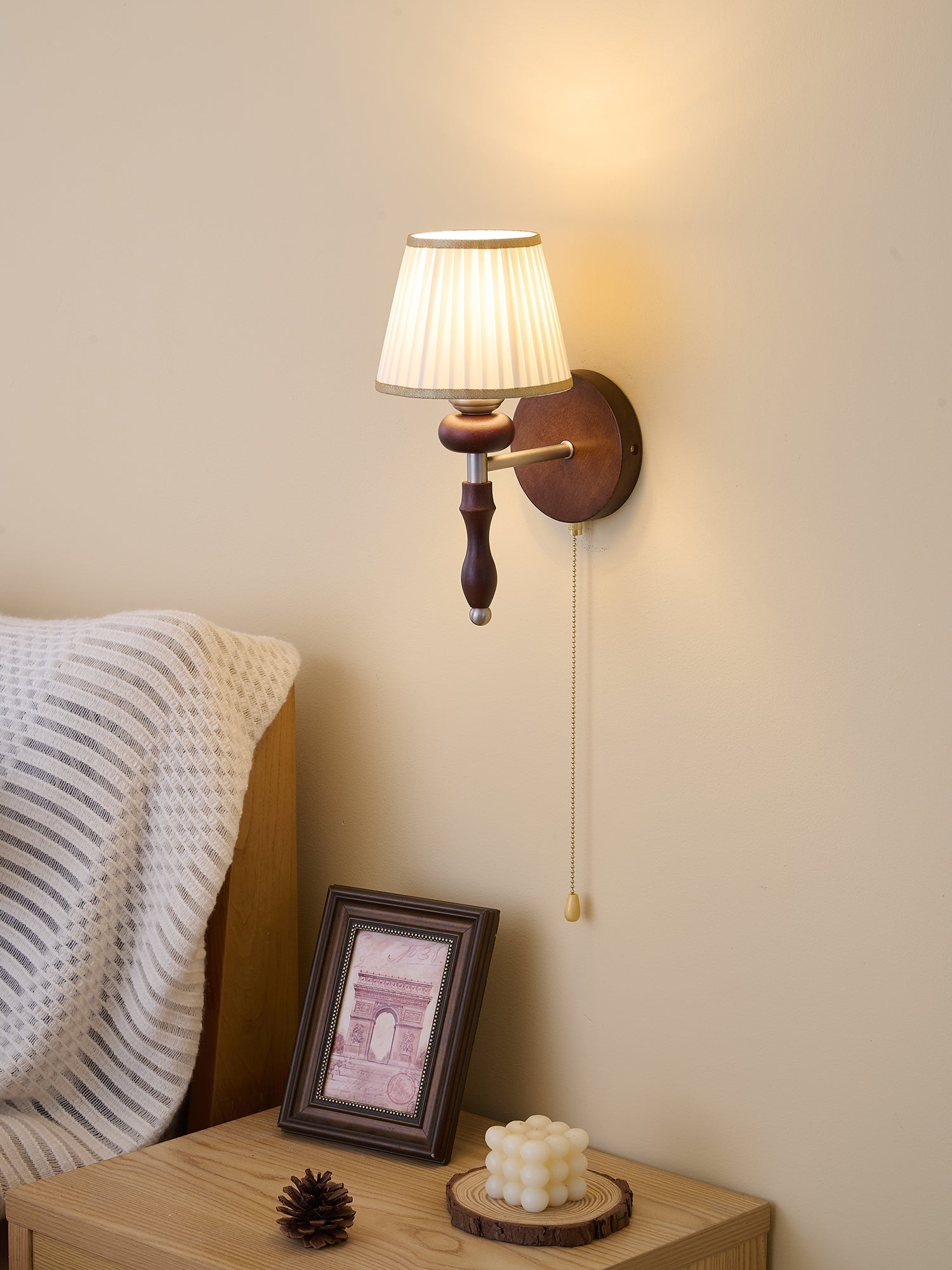 Clarendon Wall Lamp - Blowlighting