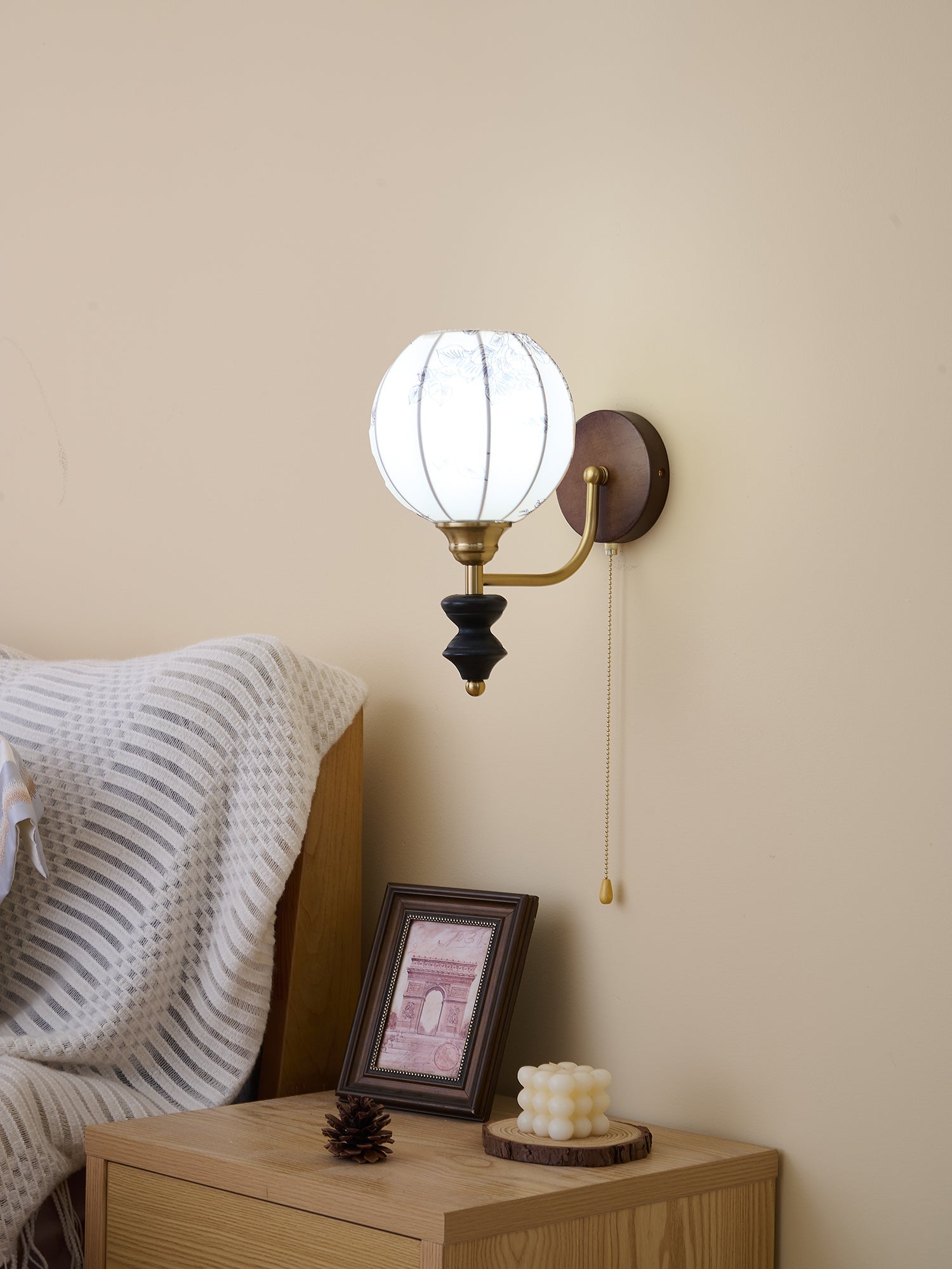Clarendon Wall Lamp - Blowlighting