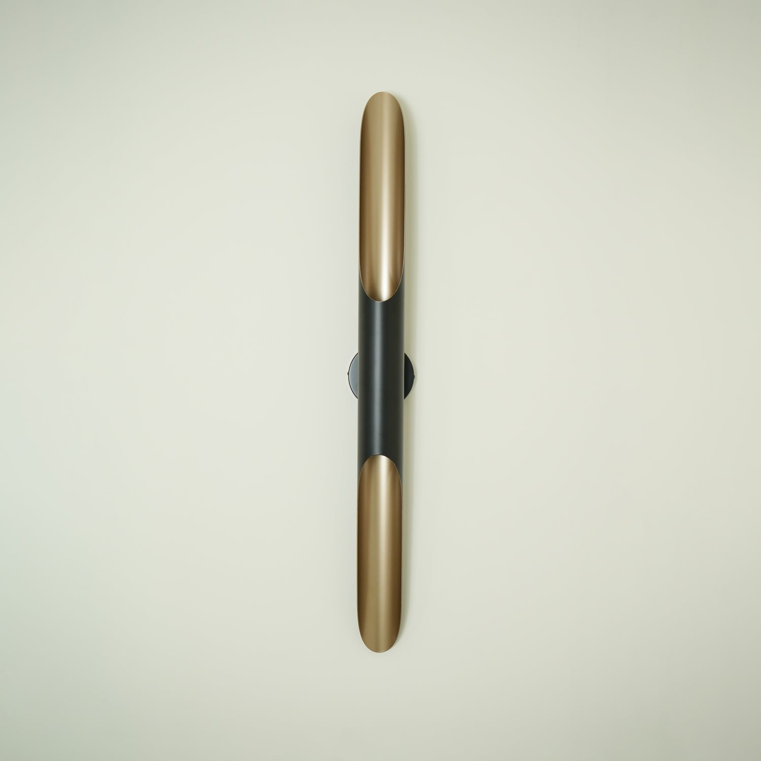 Coltrane Wall Lamp - Blowlighting