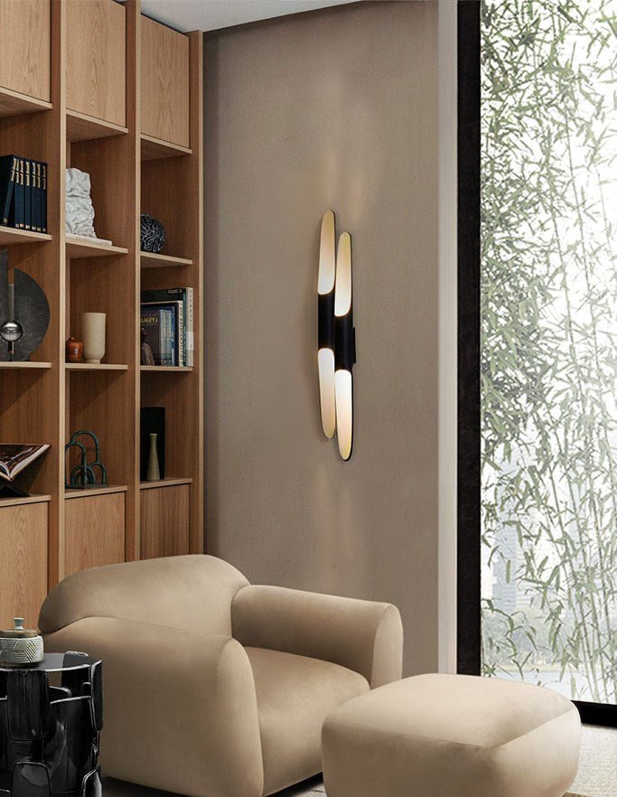 Coltrane Wall Lamp - Blowlighting