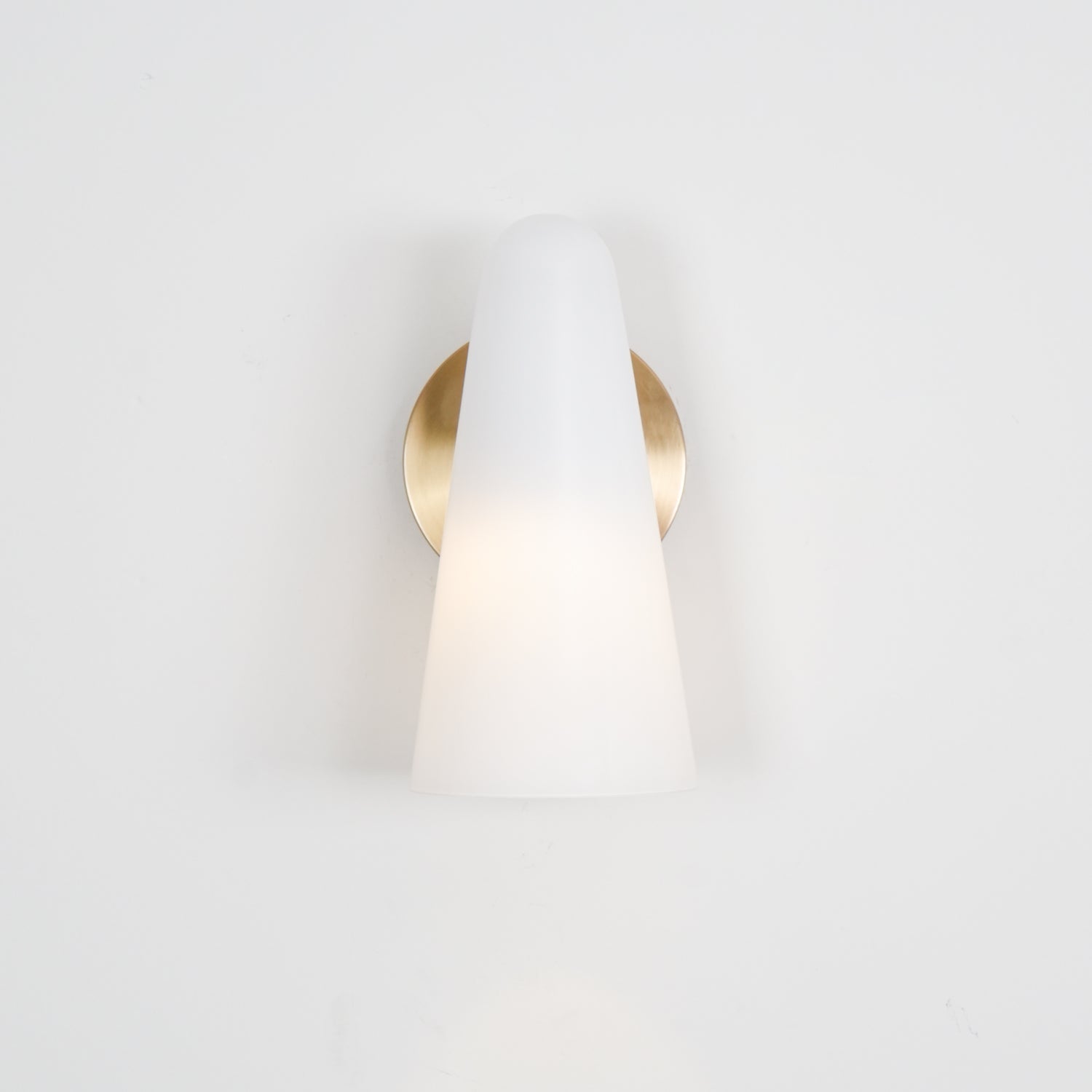 Yoke Modern Minimalist Metal Glass Wall Lamp - Lamp Copper
