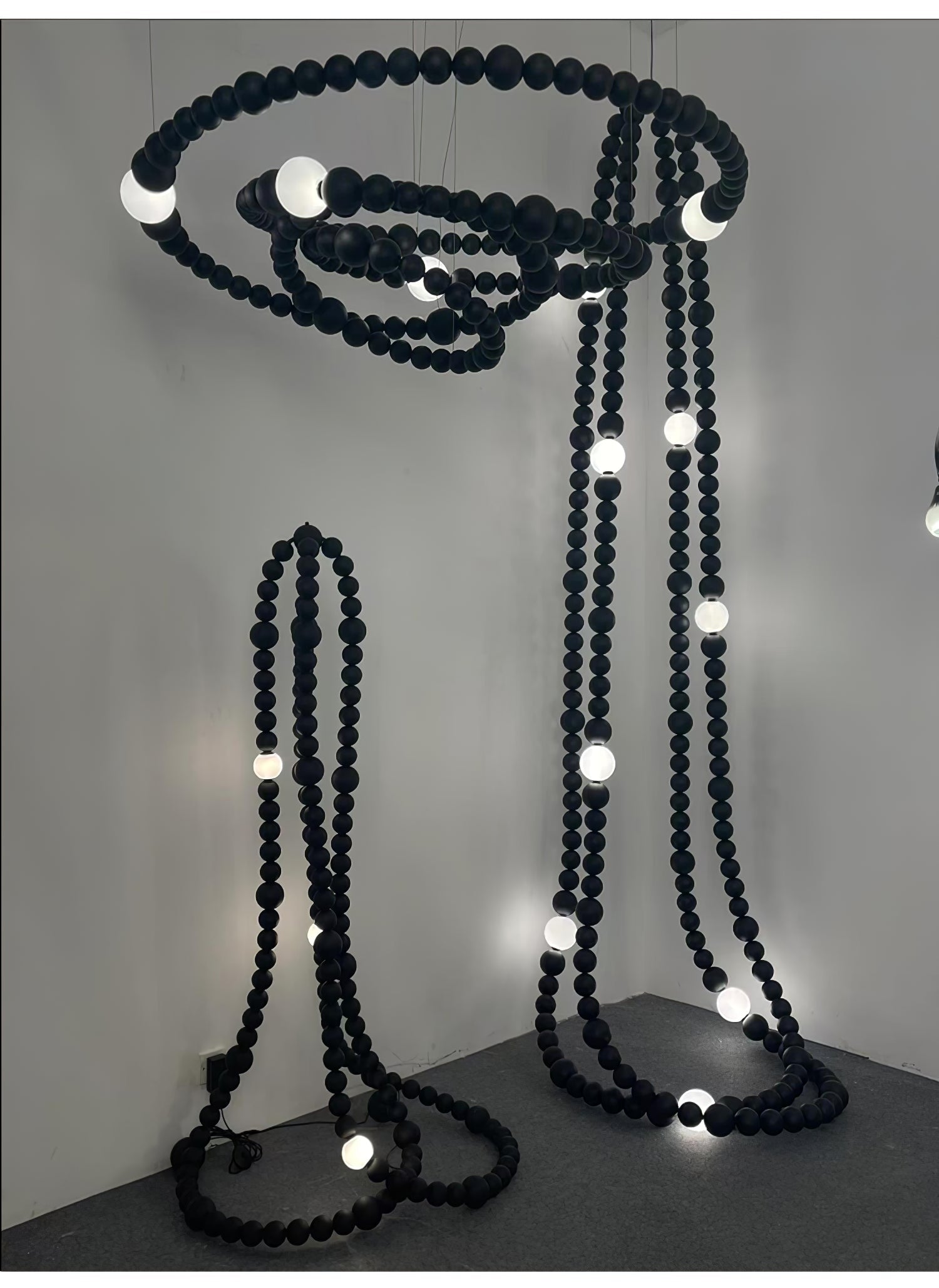 Nysolisra Modern Glass Chandelier - Blowlighting