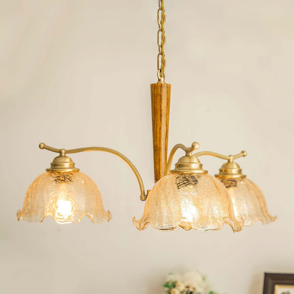 Orchid Vintage Glass Chandelier - Blowlighting
