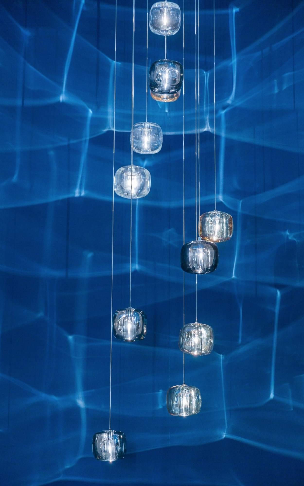 Cubie Chandelier - Blowlighting