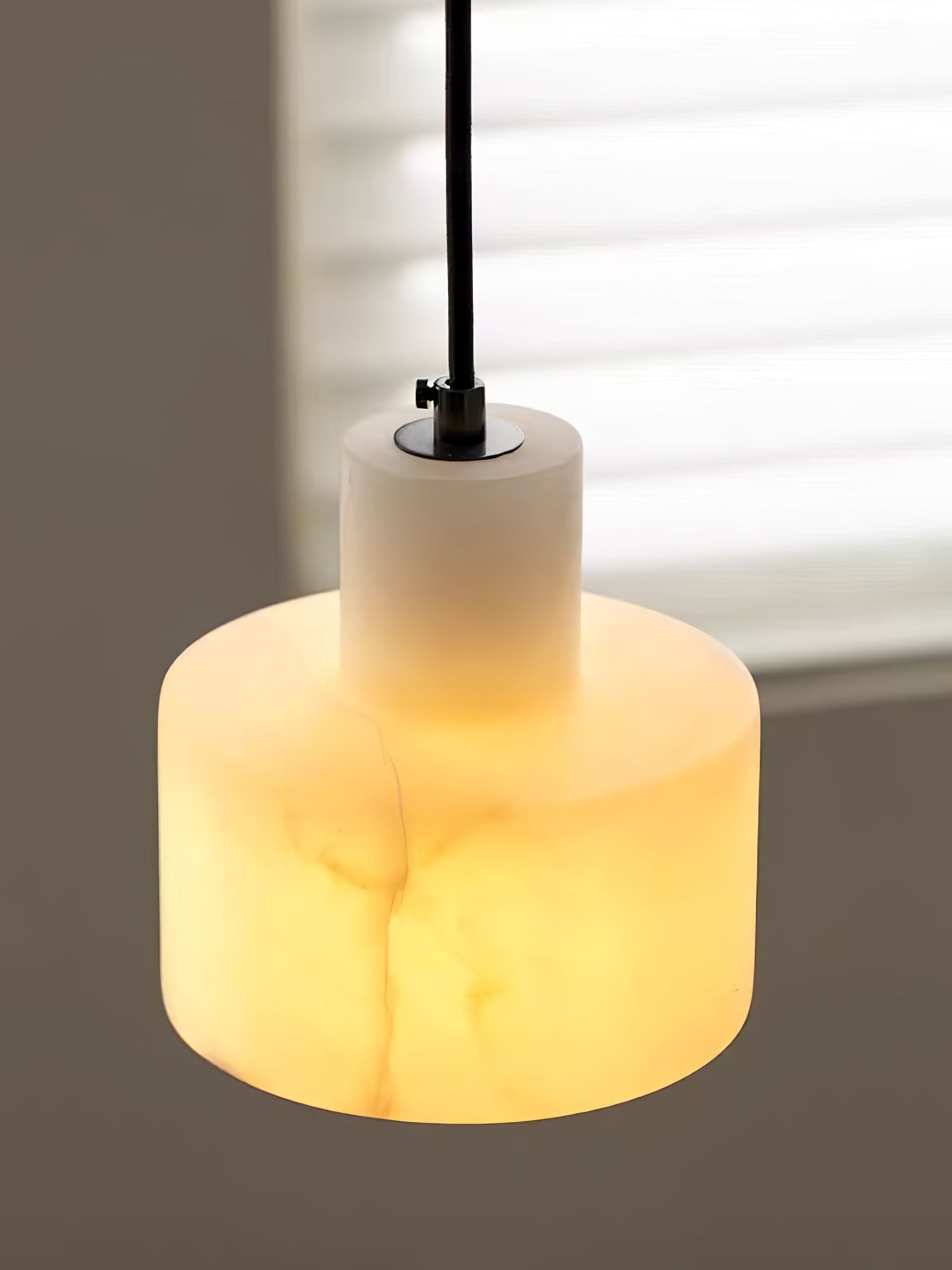 Alabaster Pendant Lgiht Dual Cylindrical - Neutralighting