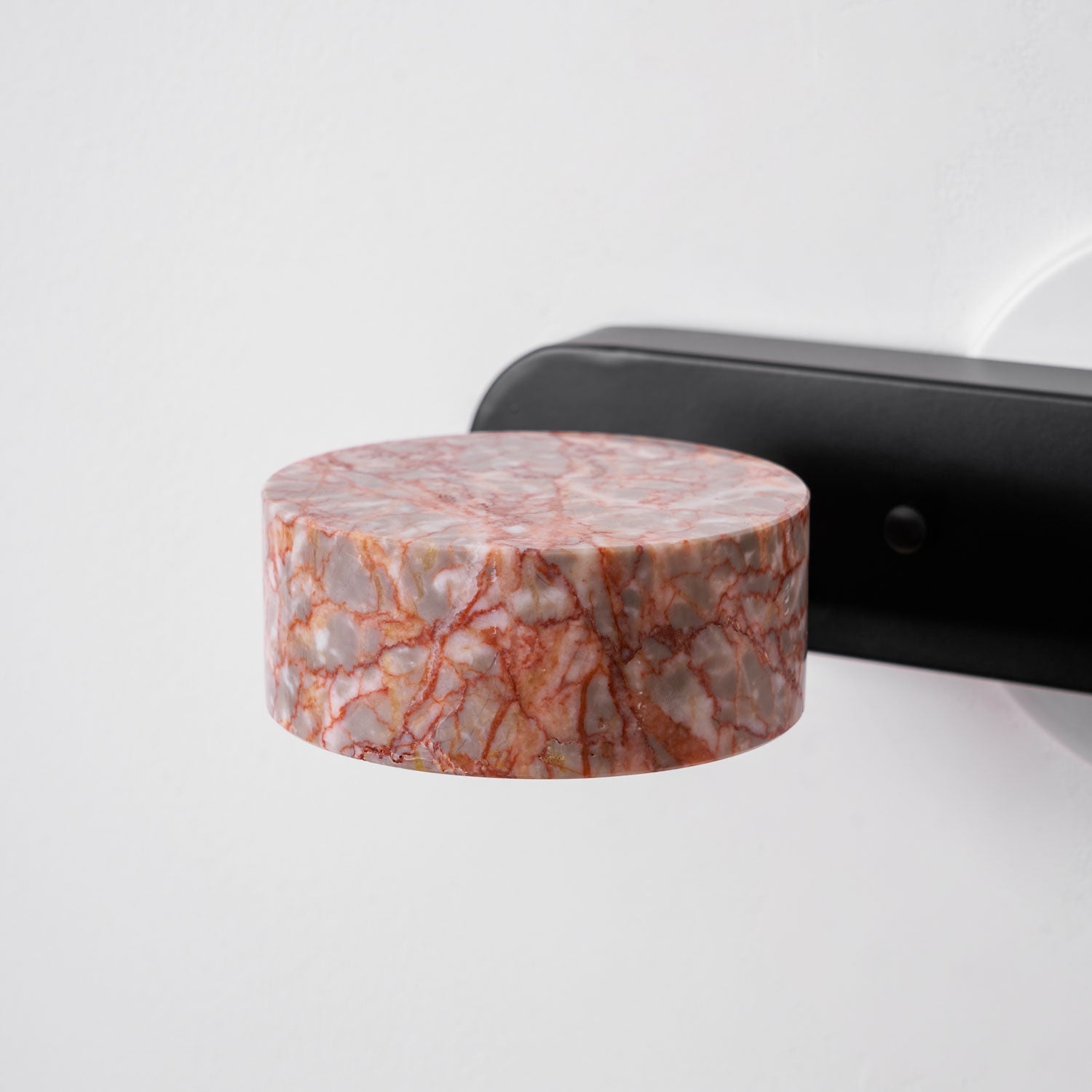 Orshaa Linear Travertine Vanity Light - Neutralighting