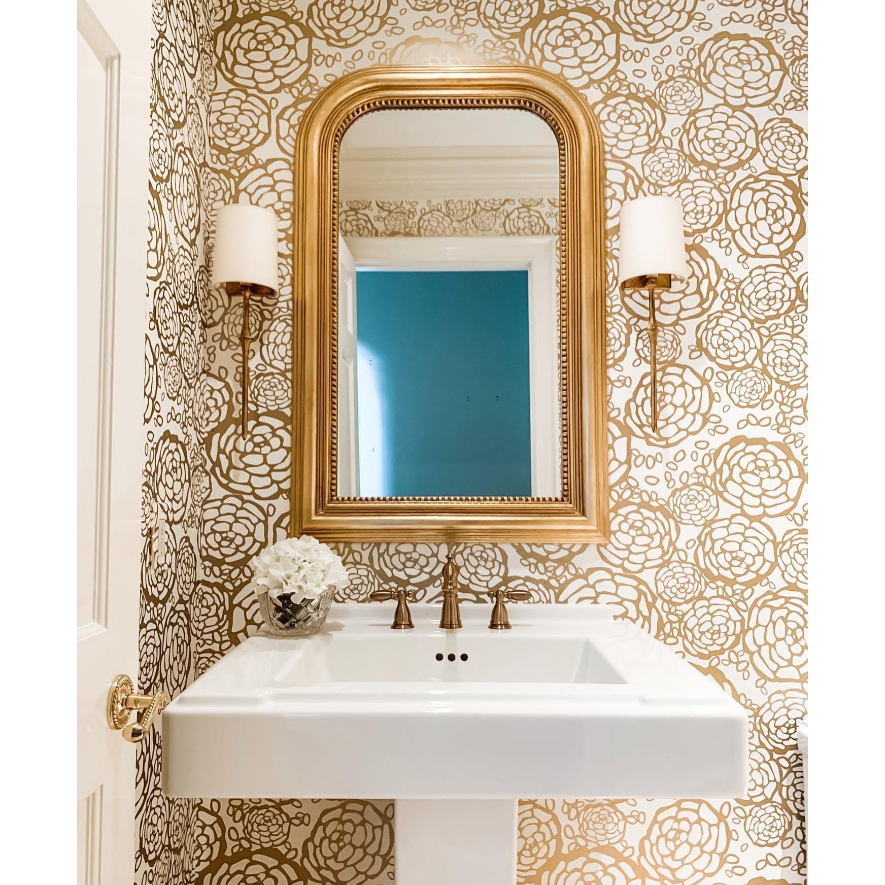 Yield Vintage Unique Brass Metal Fabric Wall Lamp - Lamp Copper