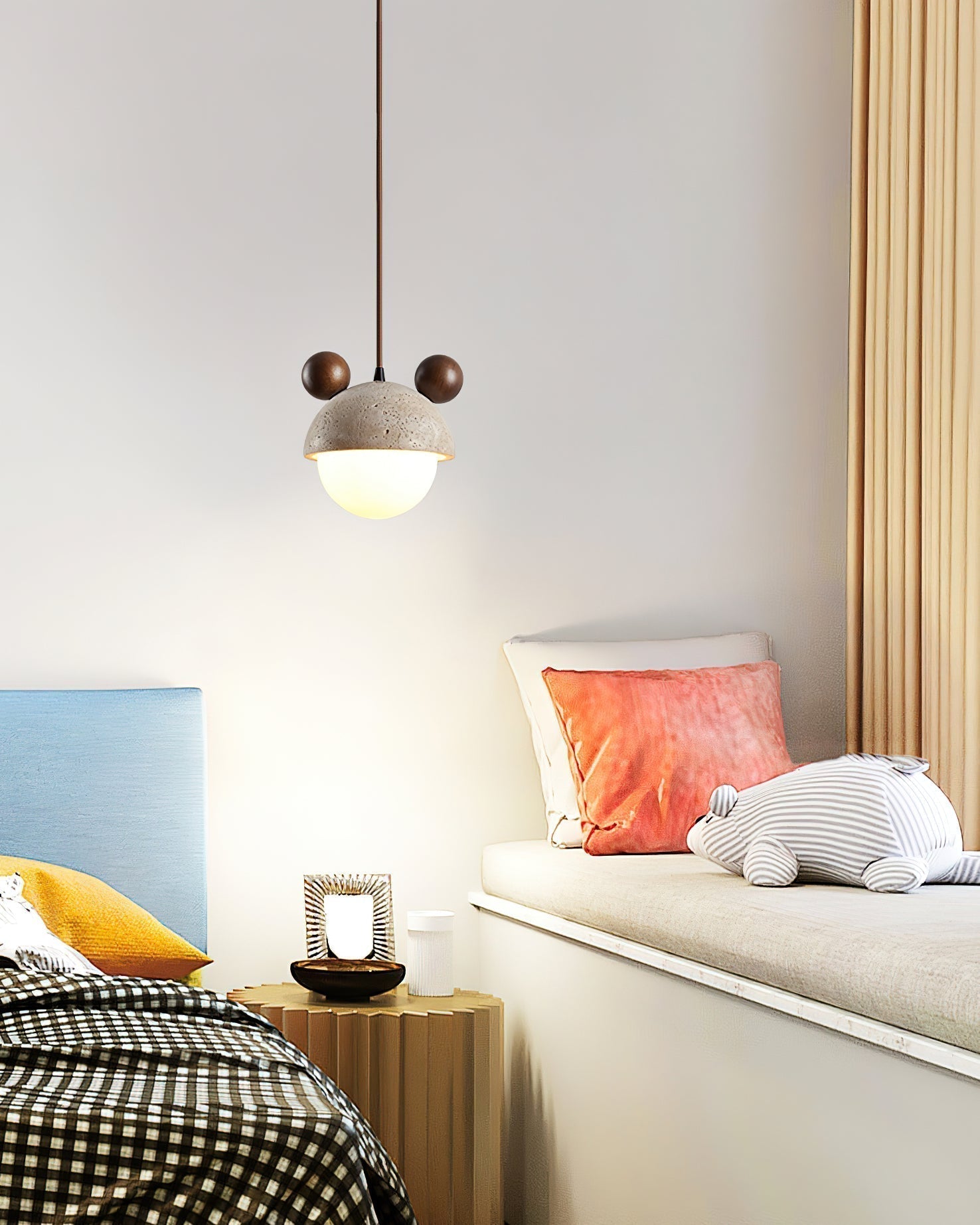 Lyraeus Character-Shaped Travertine Pendant Light - Neutralighting