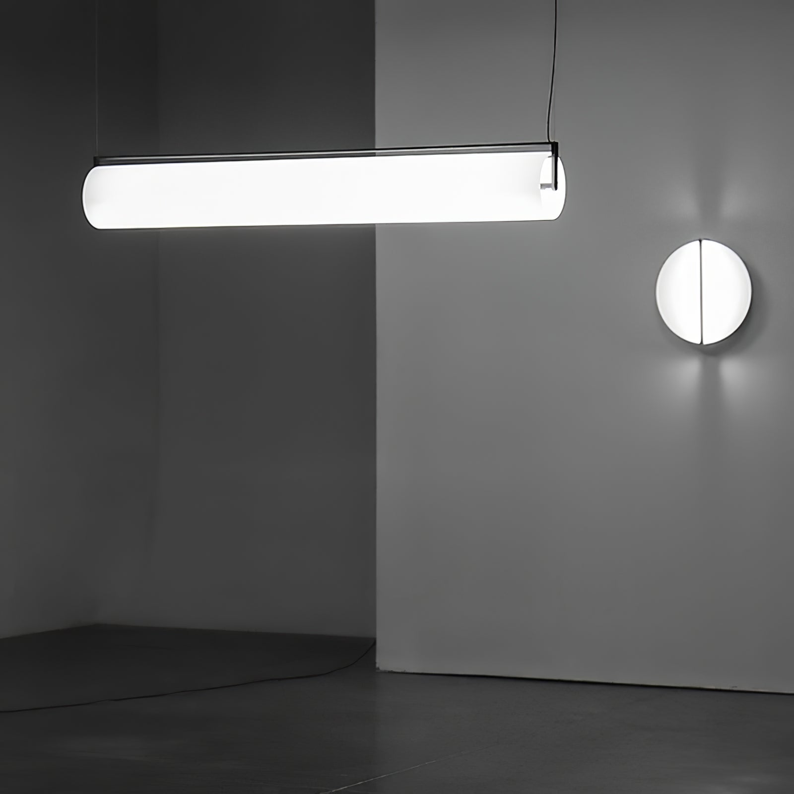 Elias Minimalist Metal Pendant Light - Blowlighting