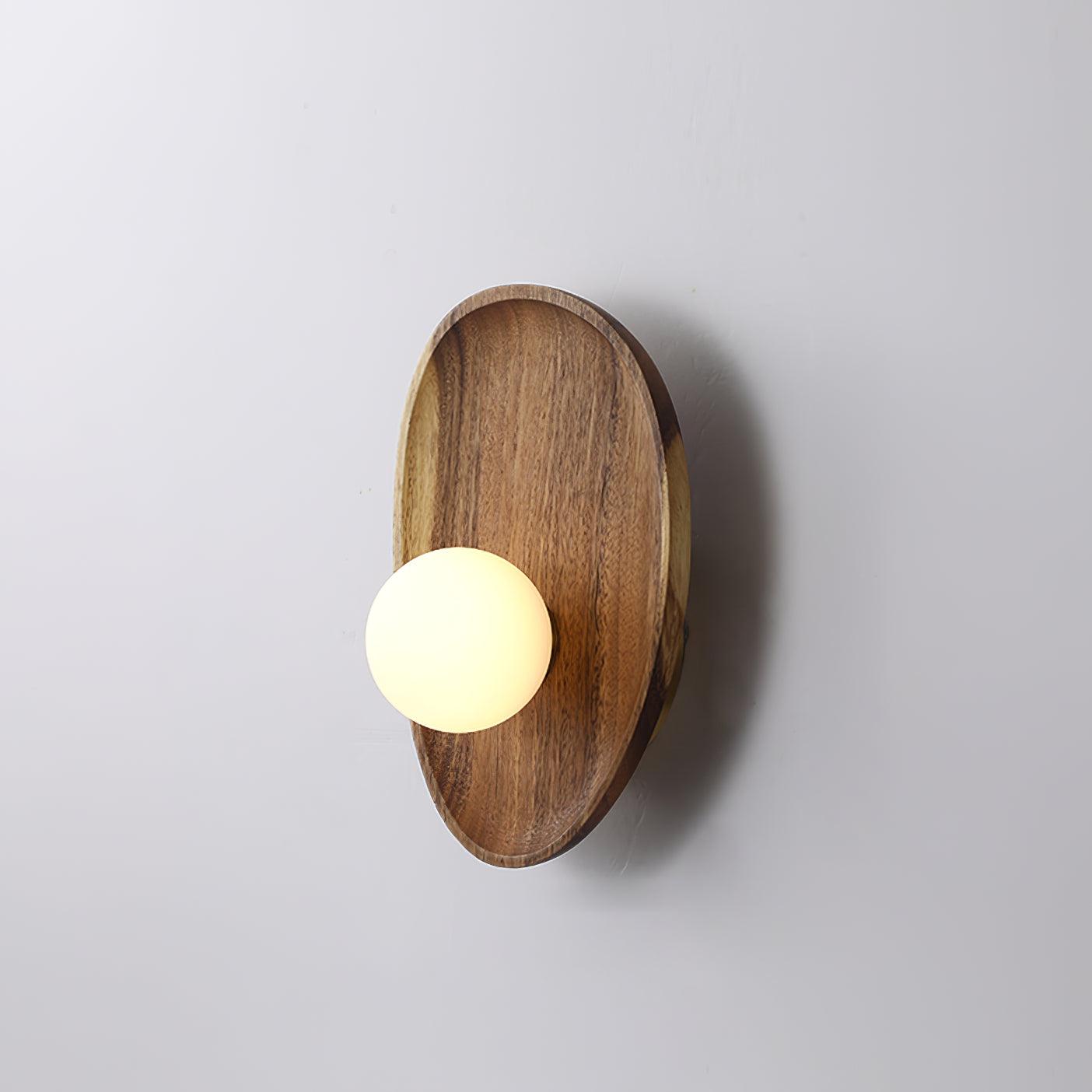Eivor Wall Lamp - Blowlighting