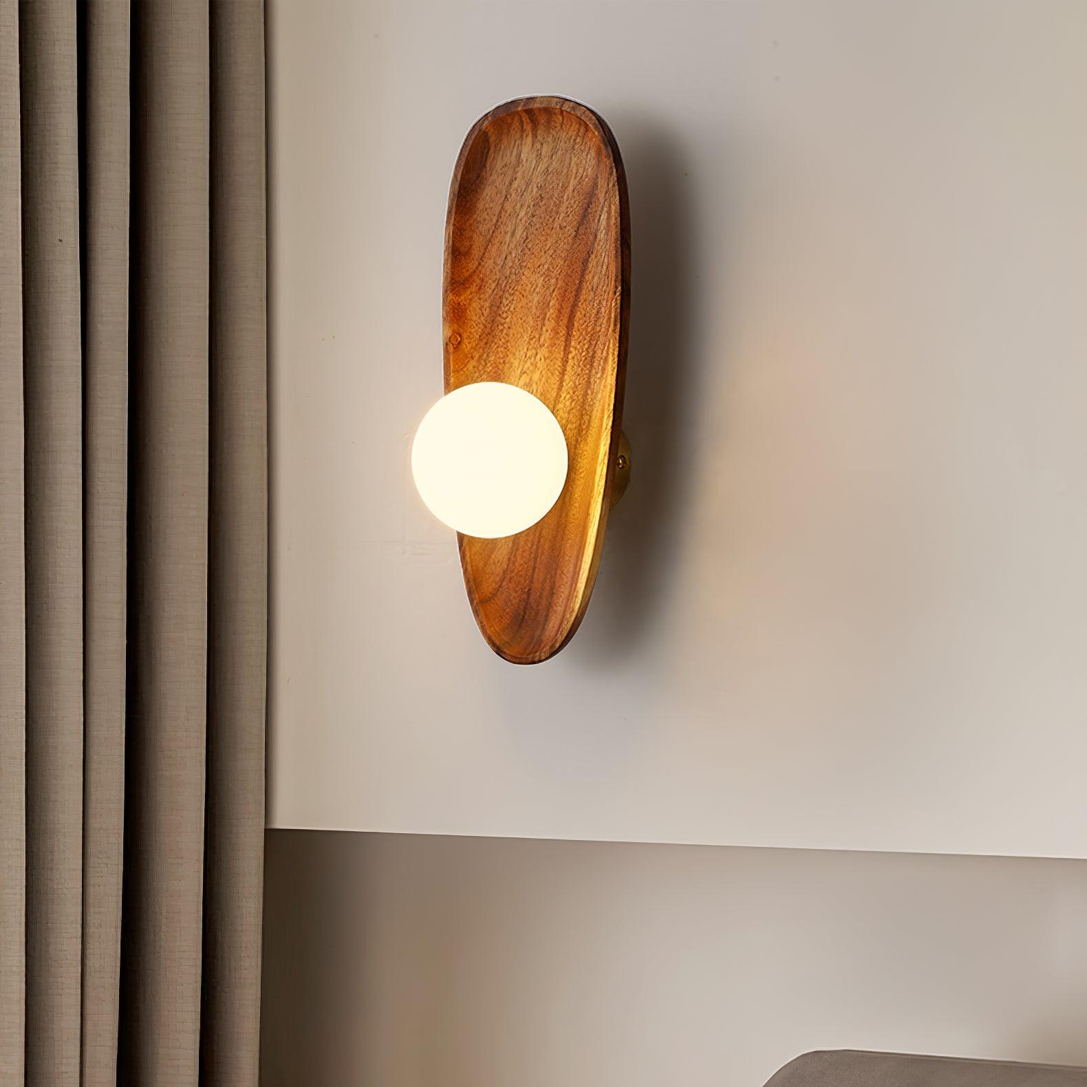 Eivor Wall Lamp - Blowlighting