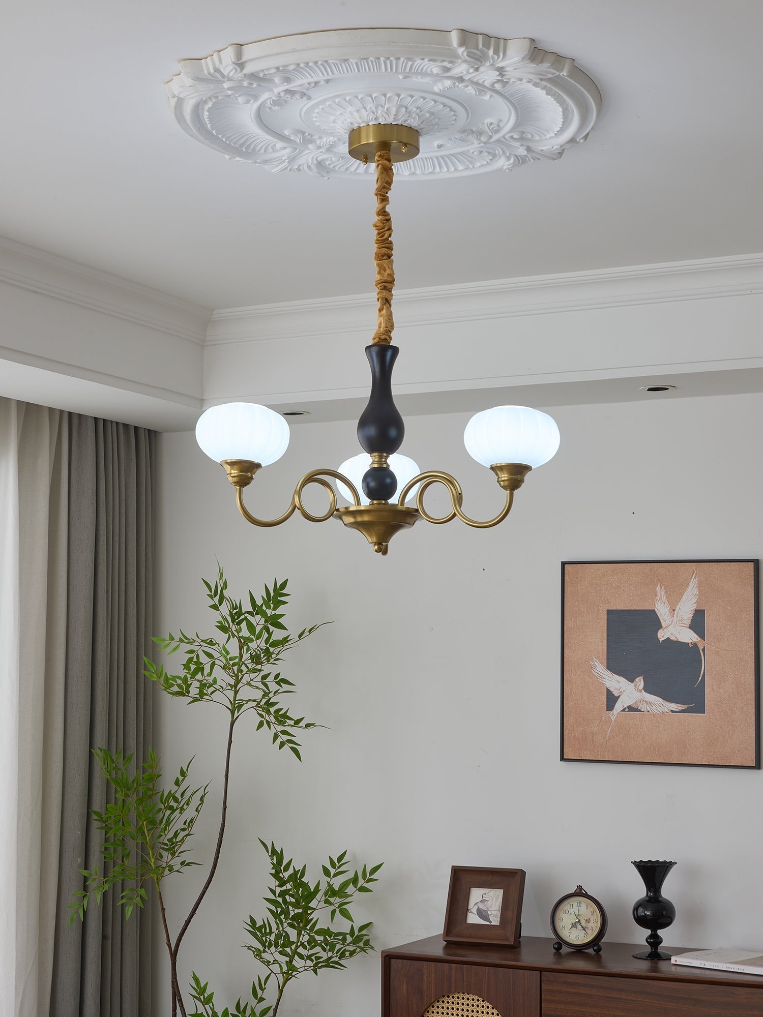 Elaris Chandelier - Blowlighting