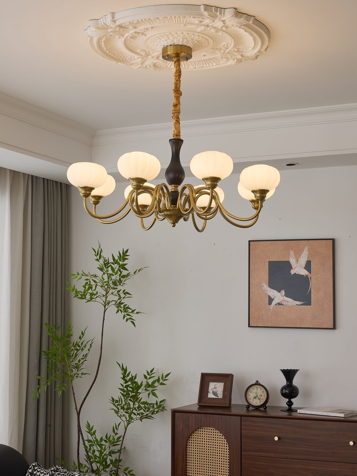 Elaris Chandelier - Blowlighting