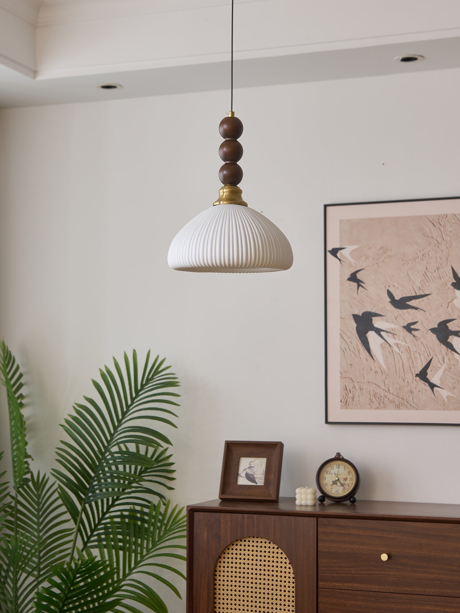 Eloria Pendant Light - Blowlighting