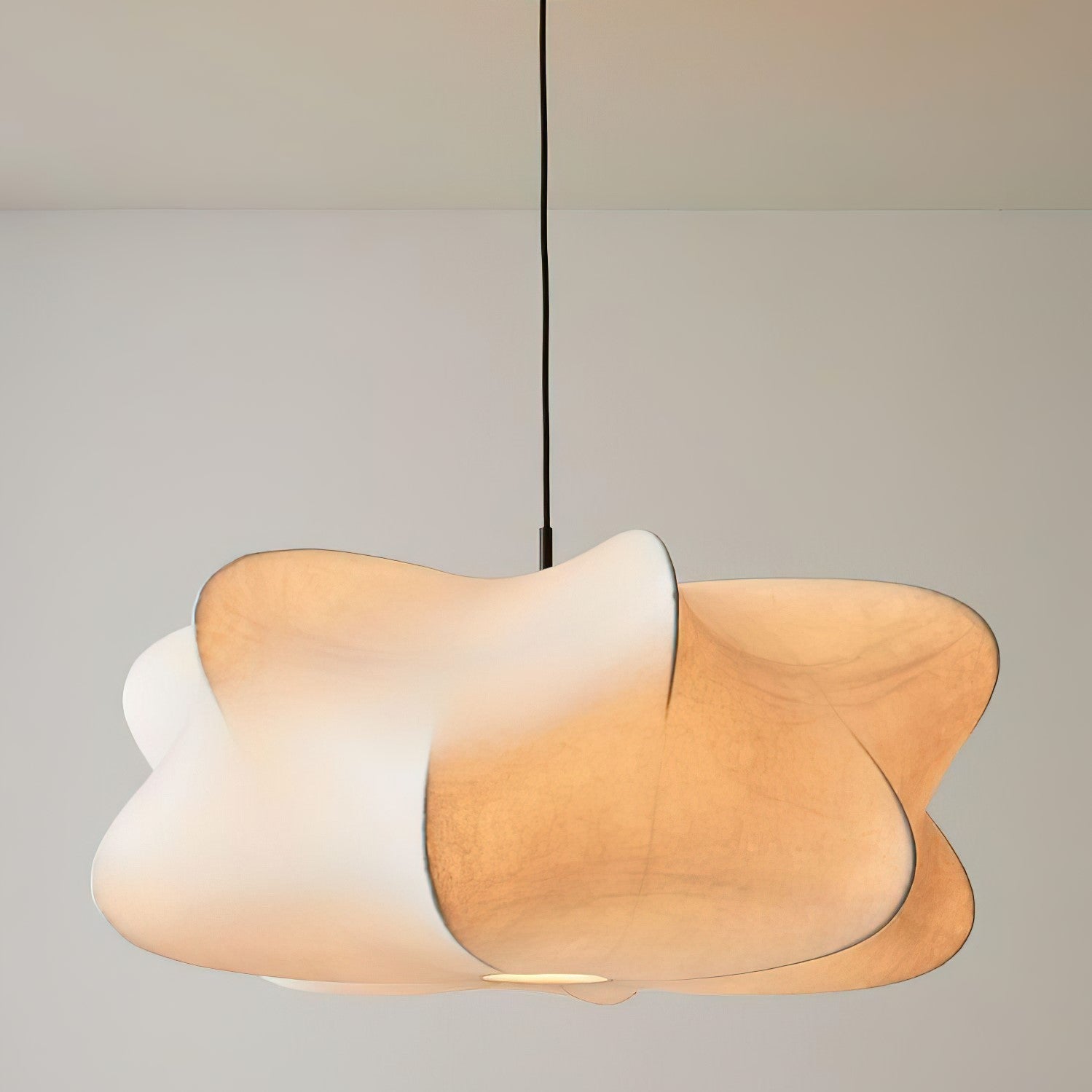 Ritta Lampada a Sospensione con Design a Bozzolo