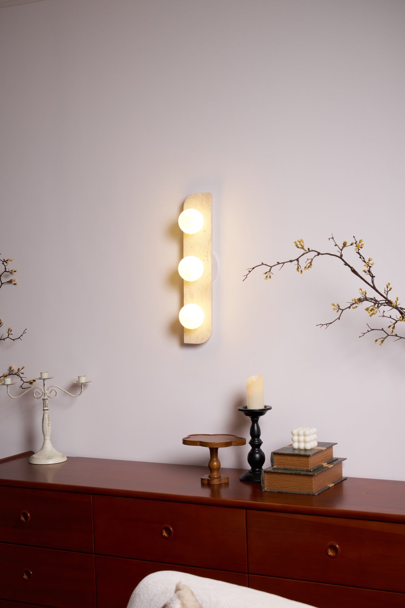 Alsilis Minimalist Travertine Wall Light - Neutralighting