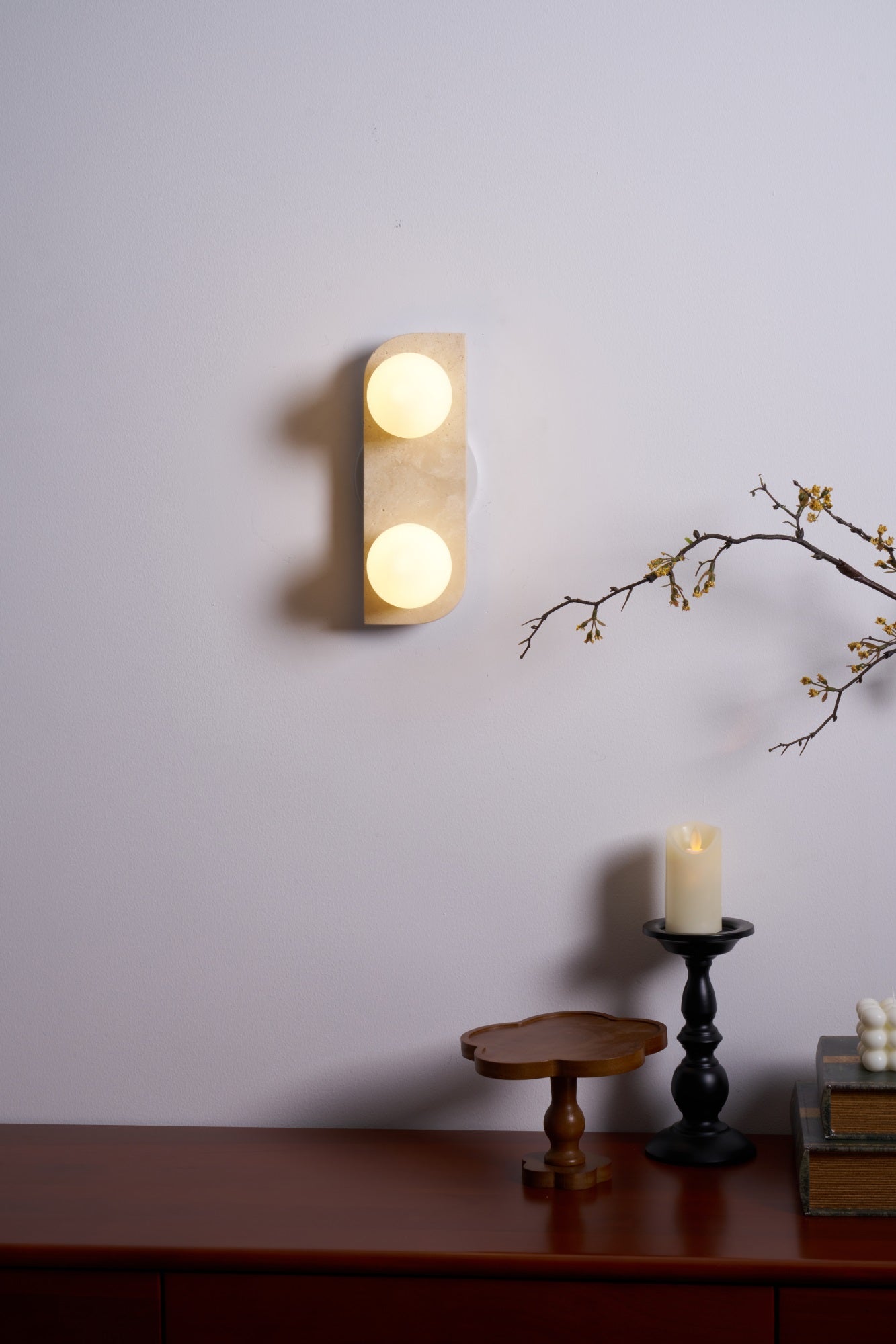 Alsilis Minimalist Travertine Wall Light - Neutralighting