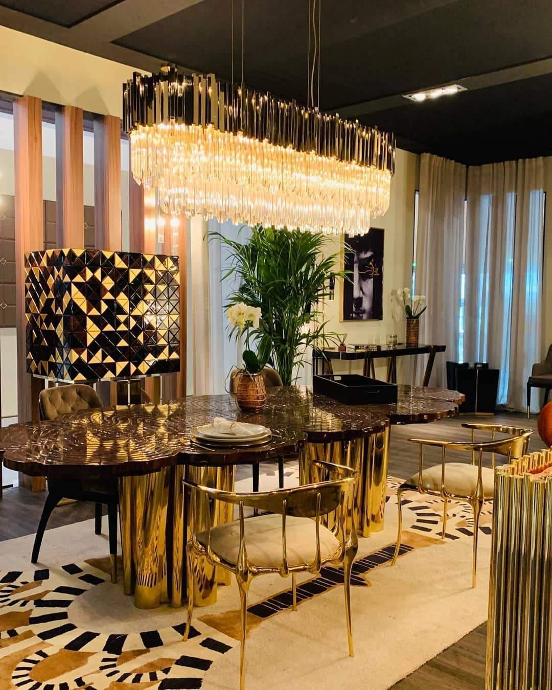 Empire Chandelier - Blowlighting