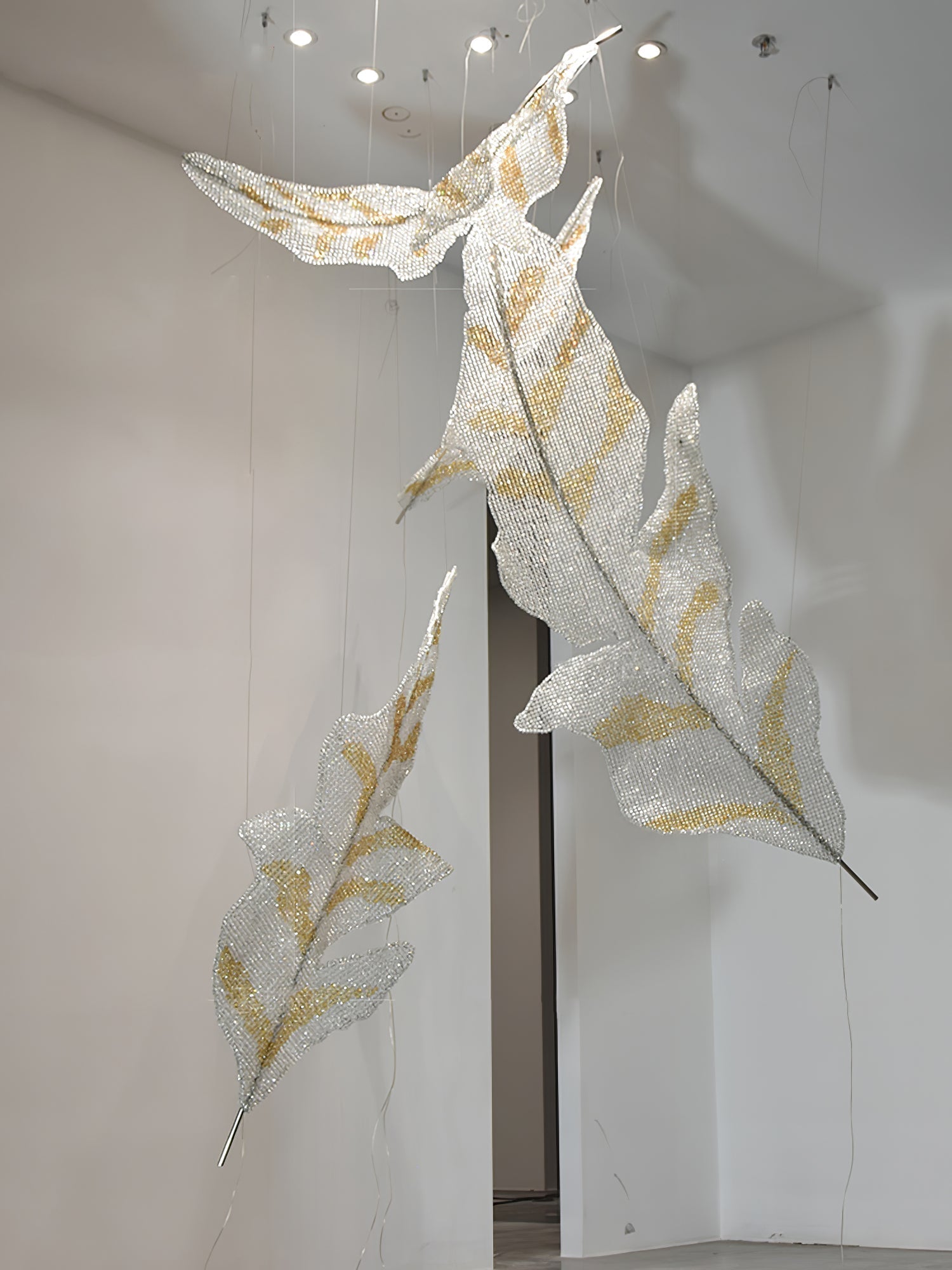 Zeshaen Individual Creativity Falling Leaves Glass Chandelier - Blowlighting