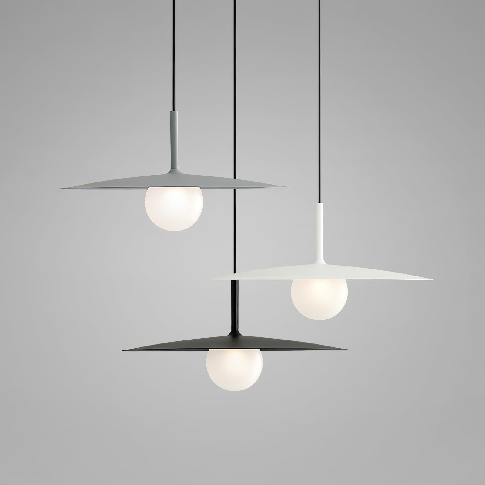 Gea Flying Saucer Pendant Lamp - Blowlighting