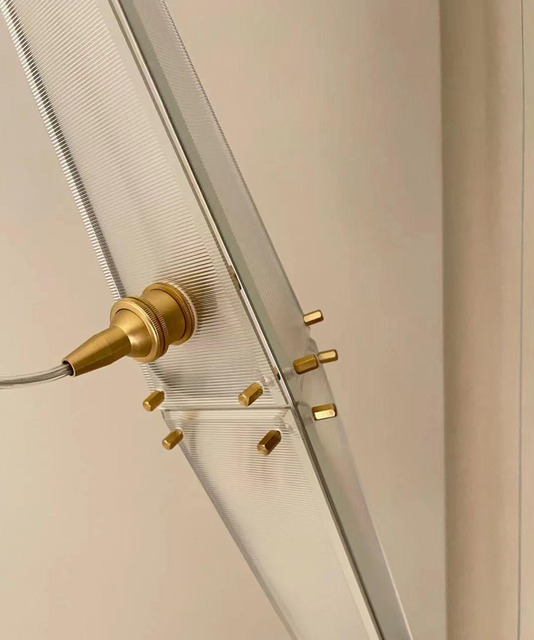 Adan Modern Minimalist Art Metal Pendant Lamp - Blowlighting