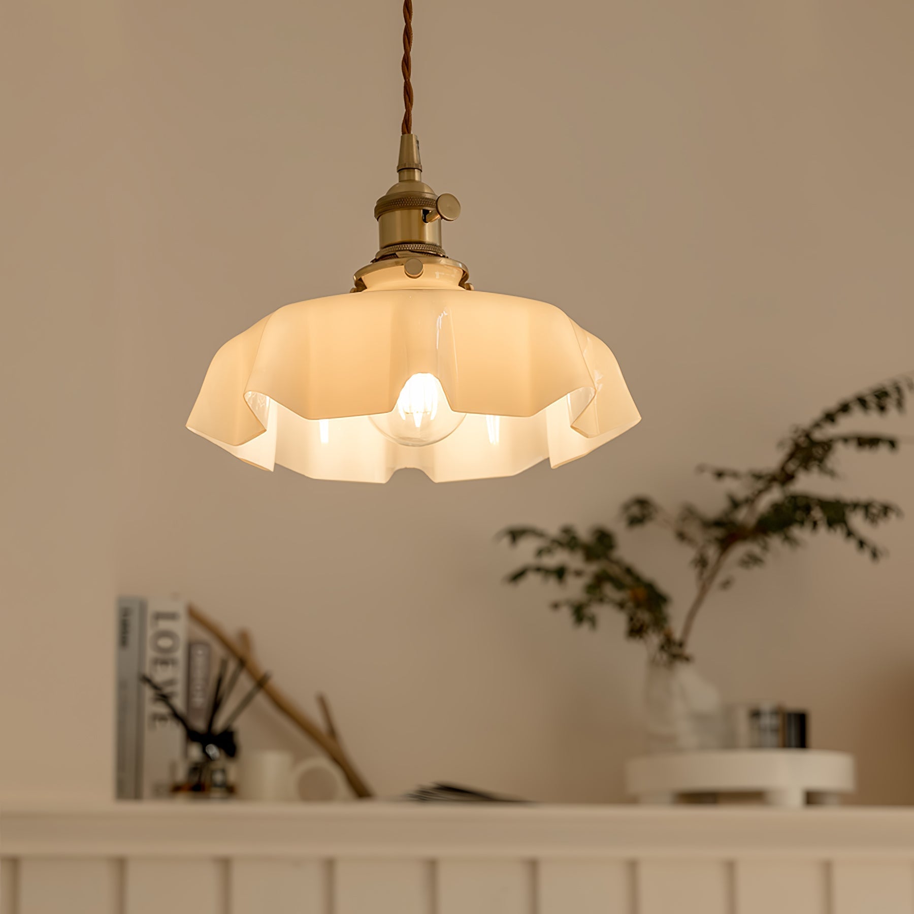 Aria Lampada a Sospensione Stile Rustico con Paralume Increspato