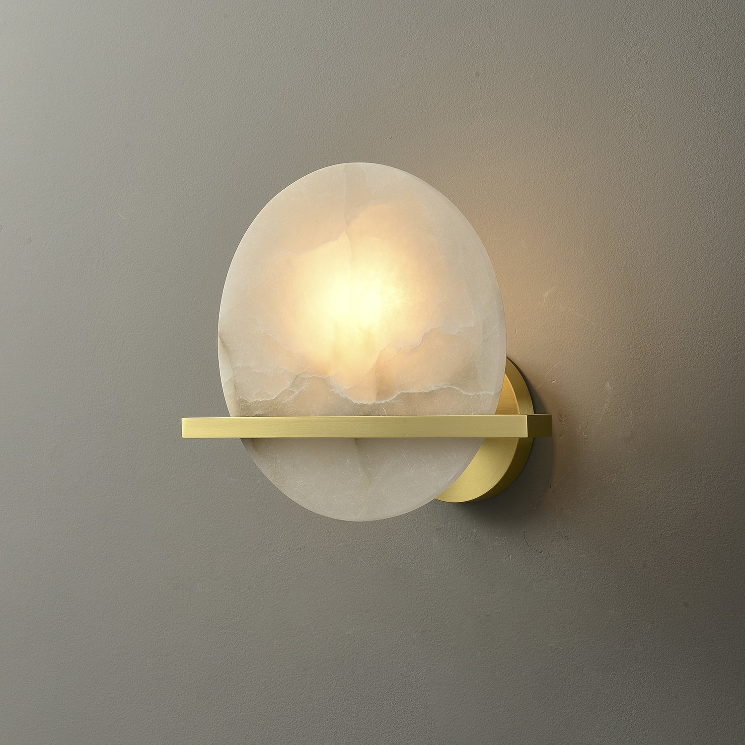 Vomiror Sphere Alabaster Wall Light - Neutralighting