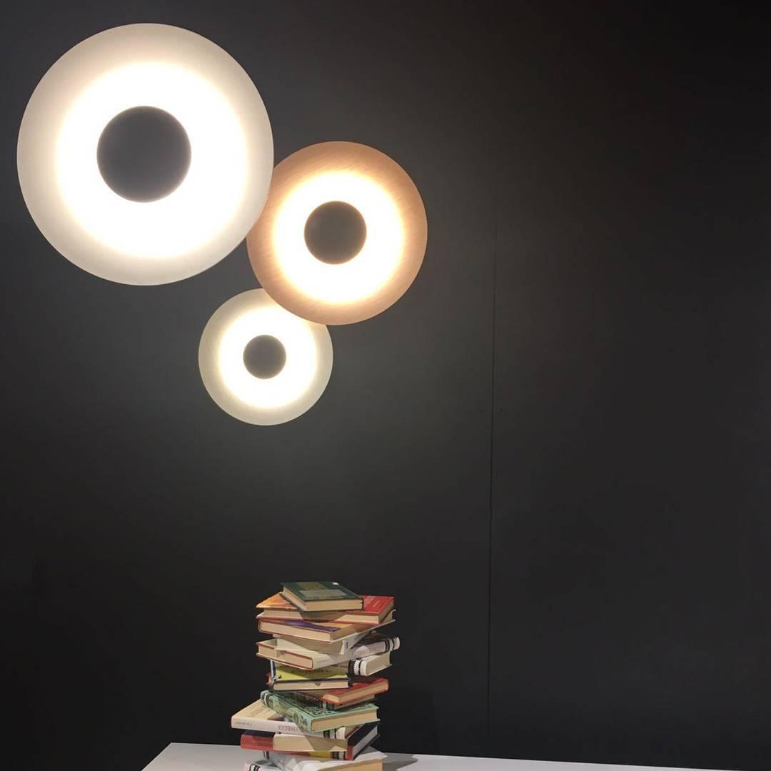 Simplicity Glow Wall Light - Blowlighting