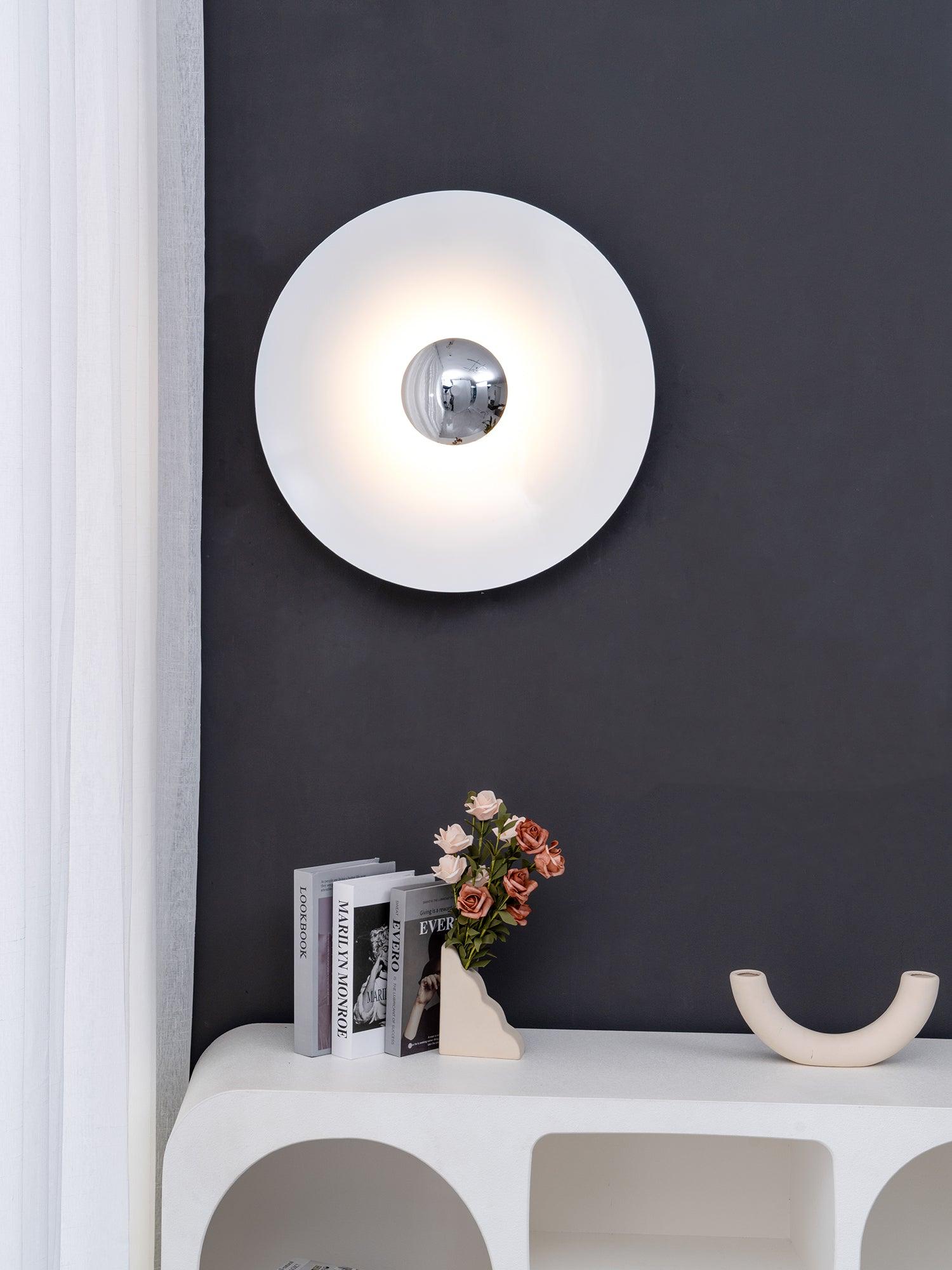 Simplicity Glow Wall Light - Blowlighting