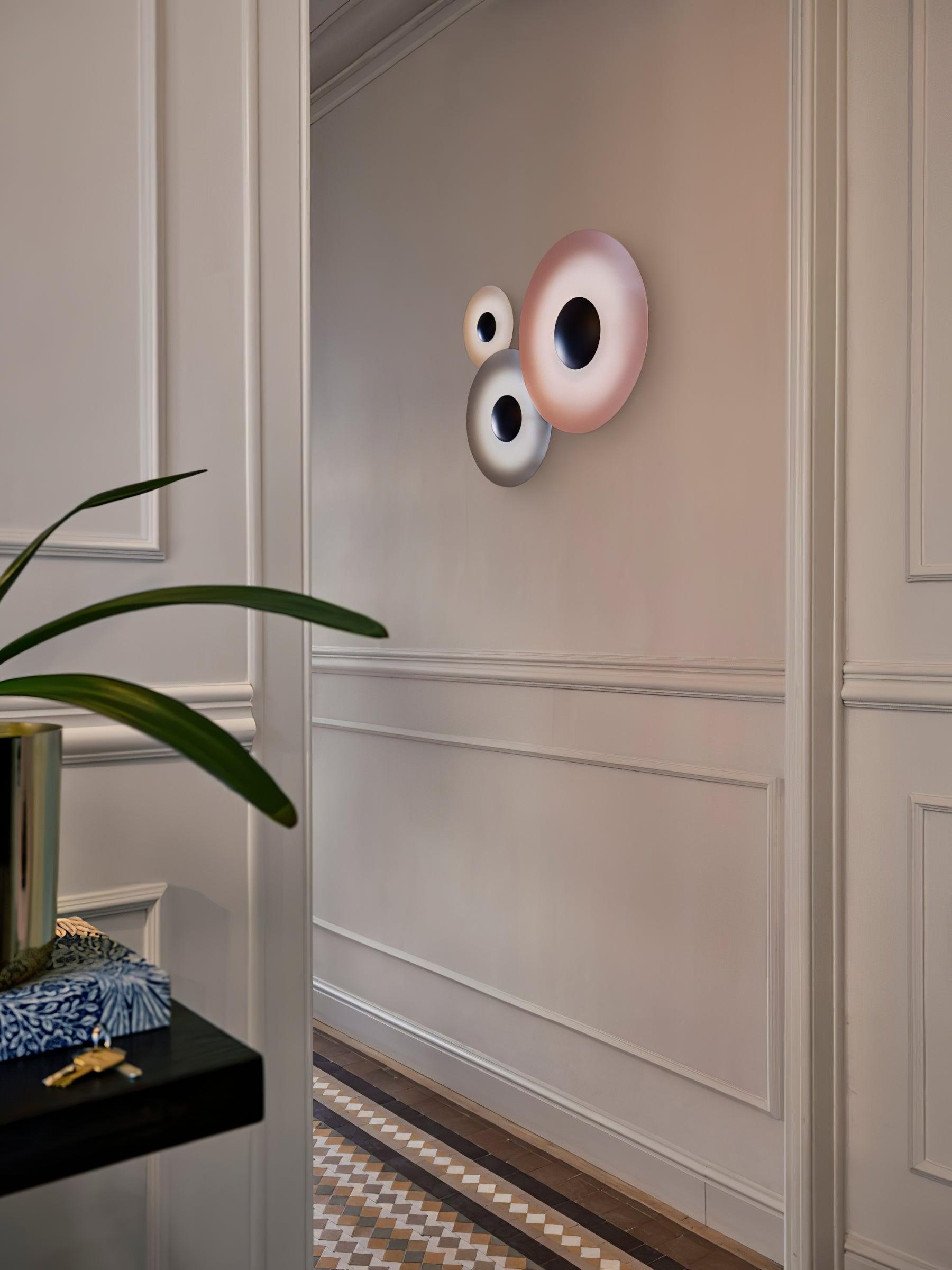 Simplicity Glow Wall Light - Blowlighting