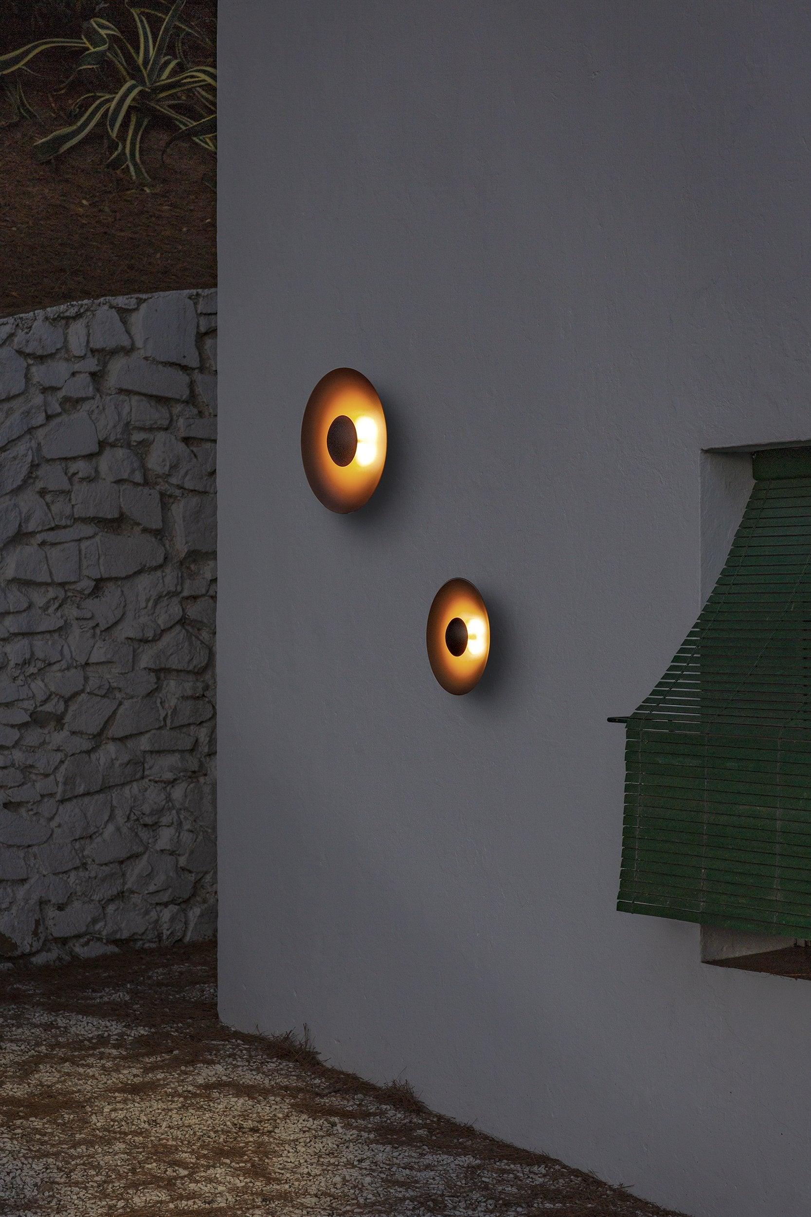 Simplicity Glow Wall Light - Blowlighting