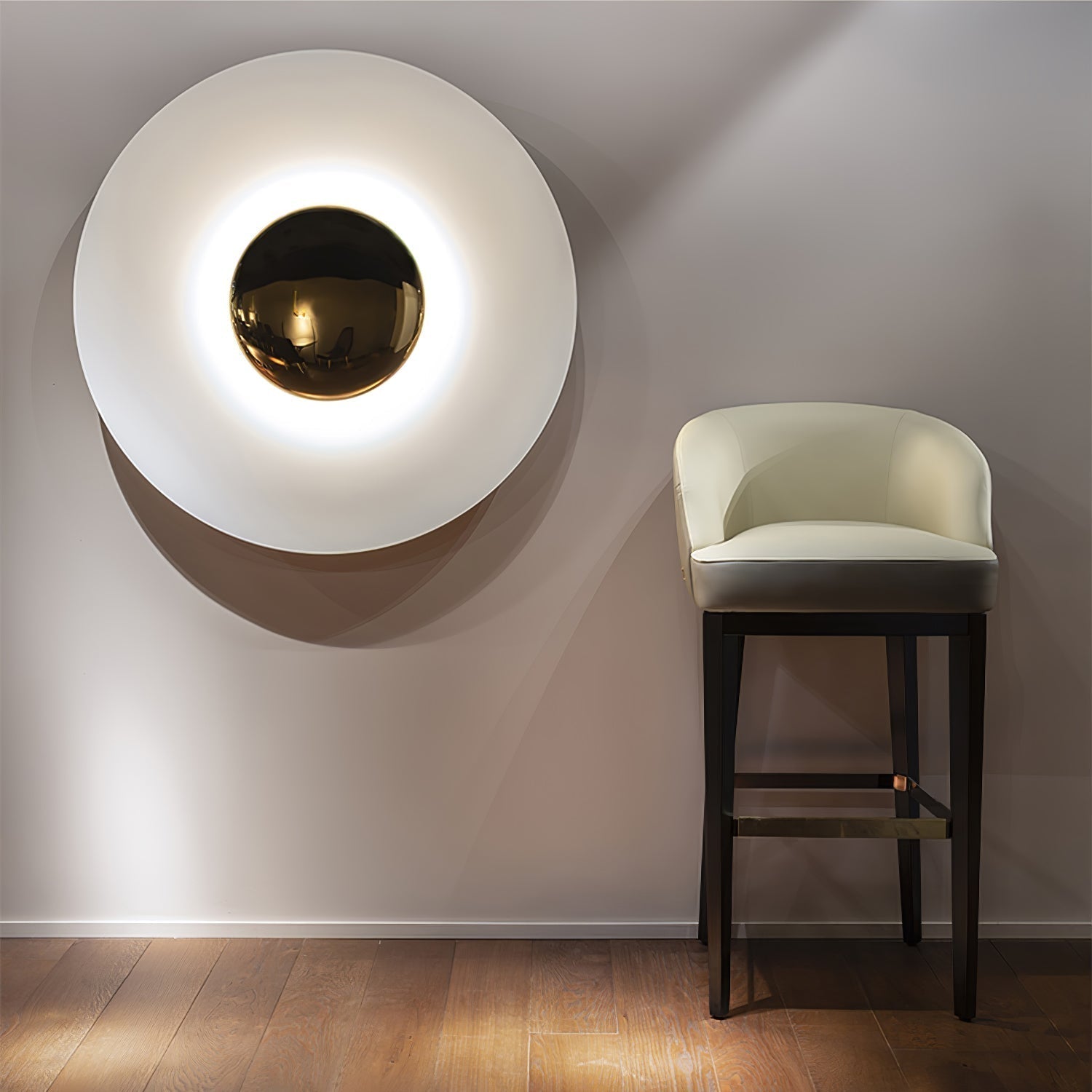 Simplicity Glow Wall Light - Blowlighting