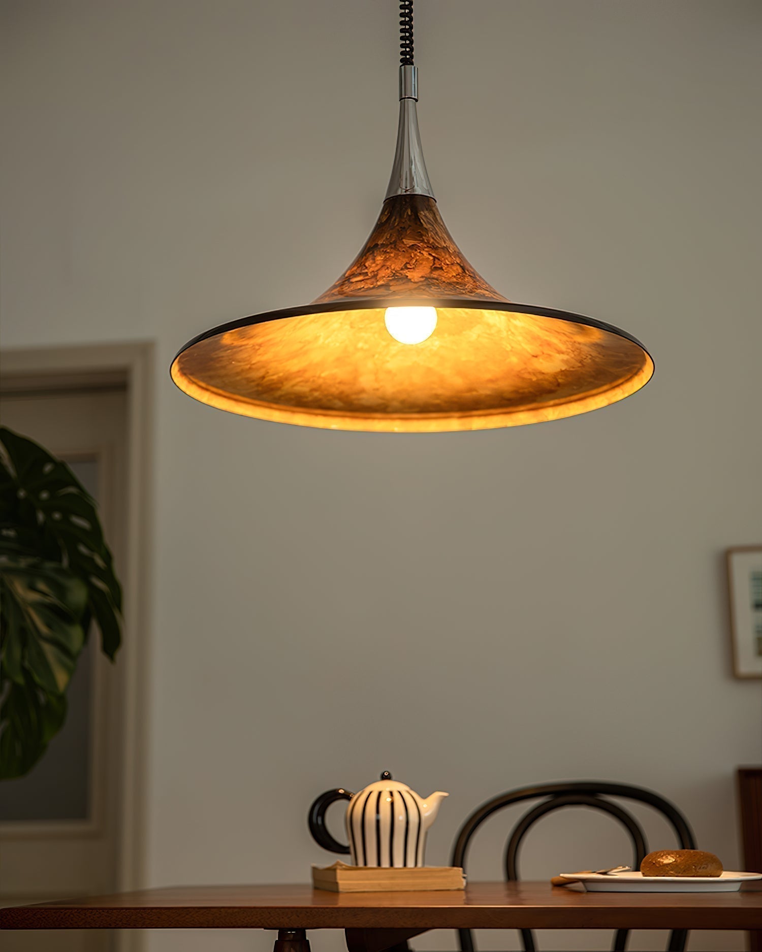 Horn of Light Pendant Lamp - Blowlighting