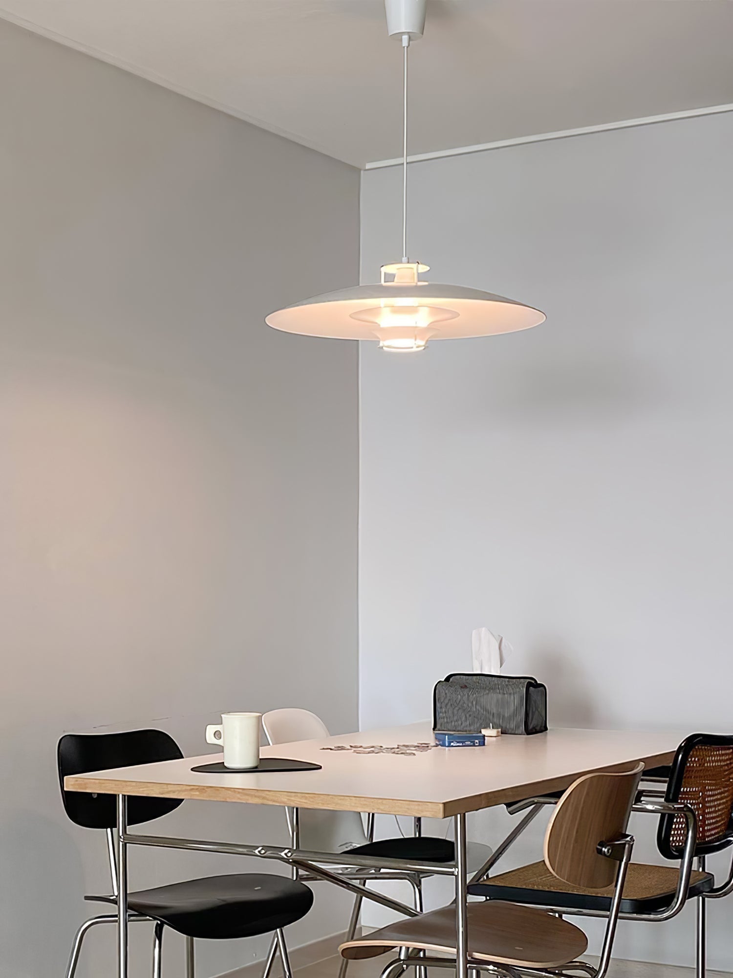 JL 341 Pendant Light - Blowlighting