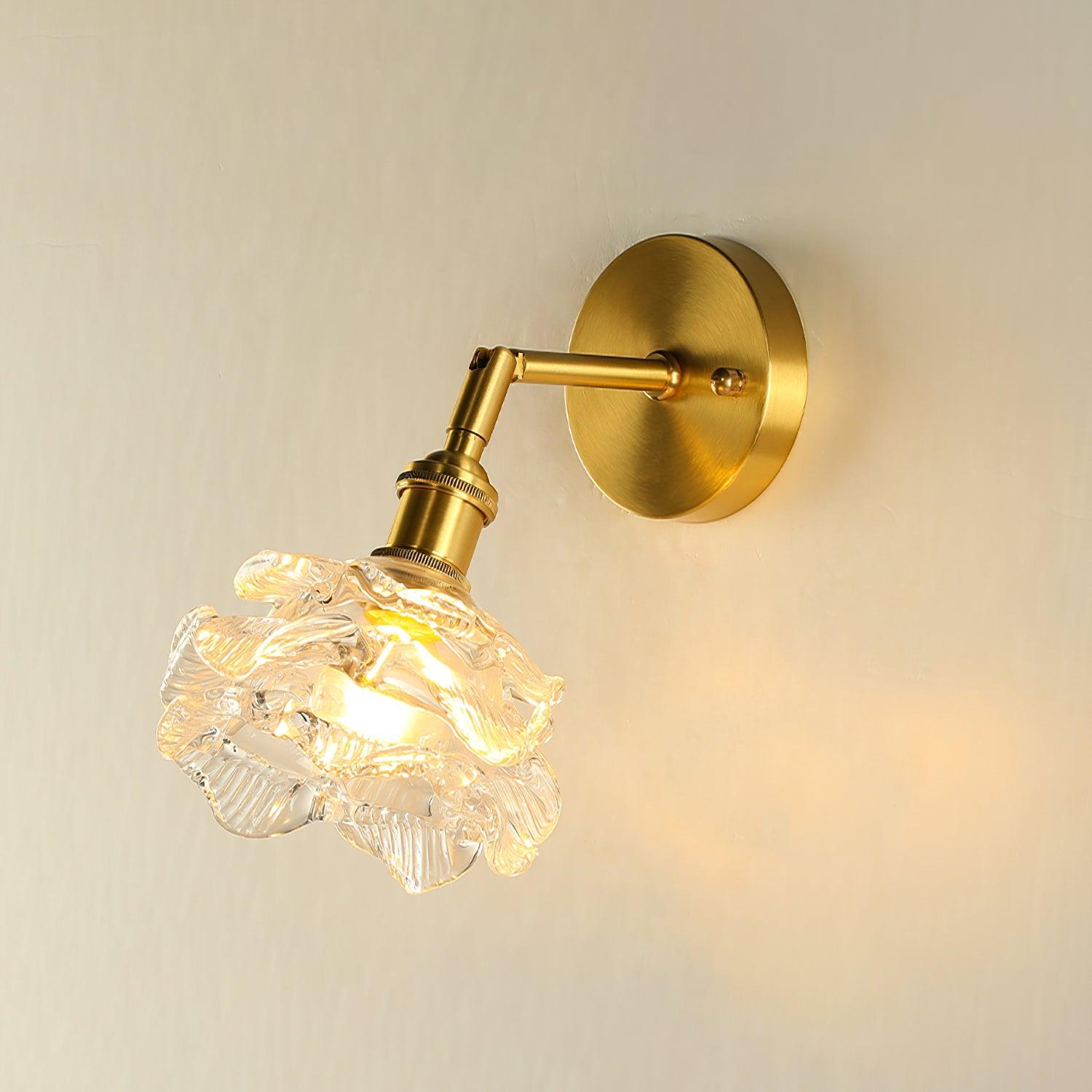 Petal Vintage Brass Wall Lamp - Blowlighting