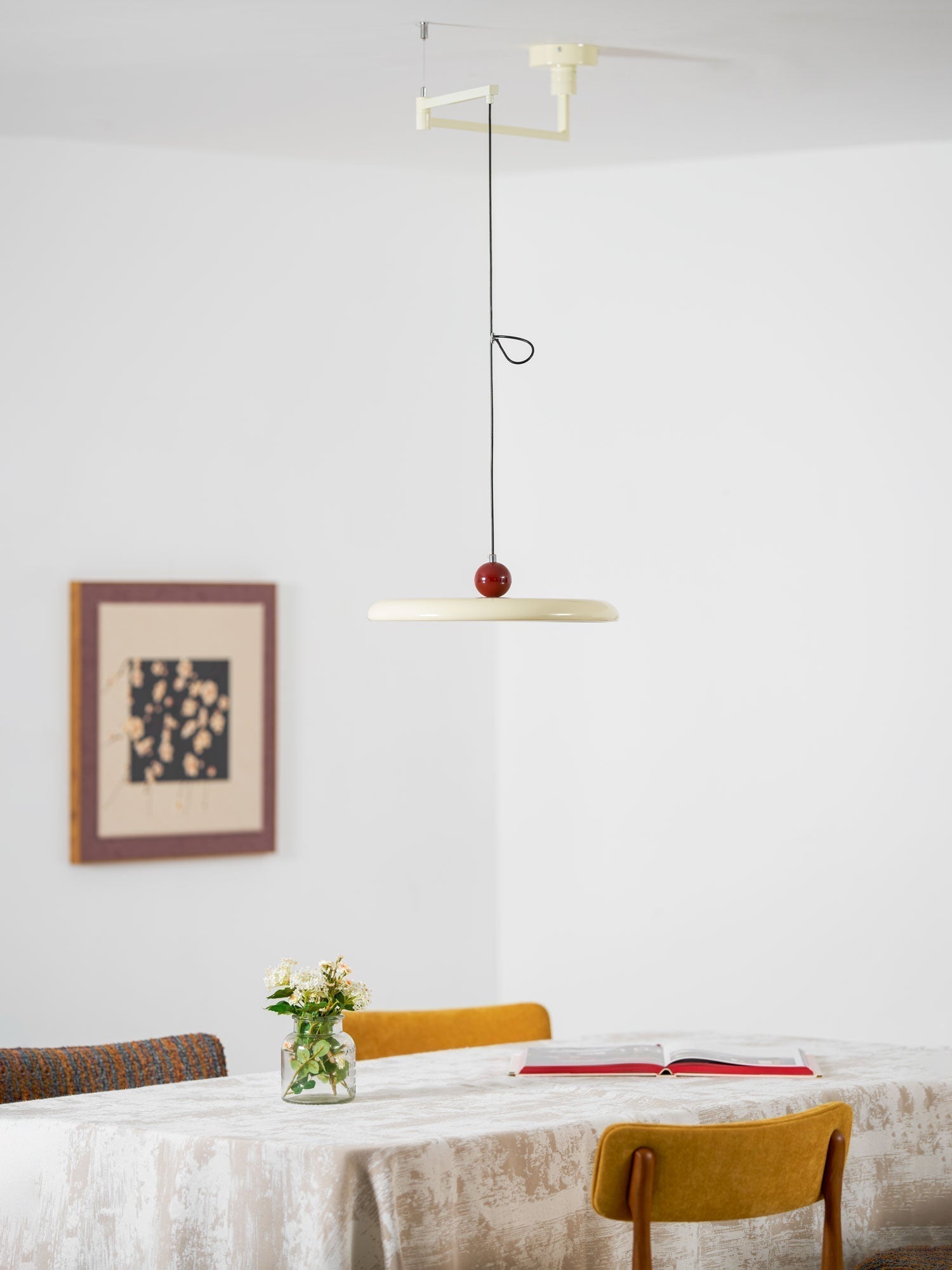 Lola Swing Pendant Lamp - Blowlighting