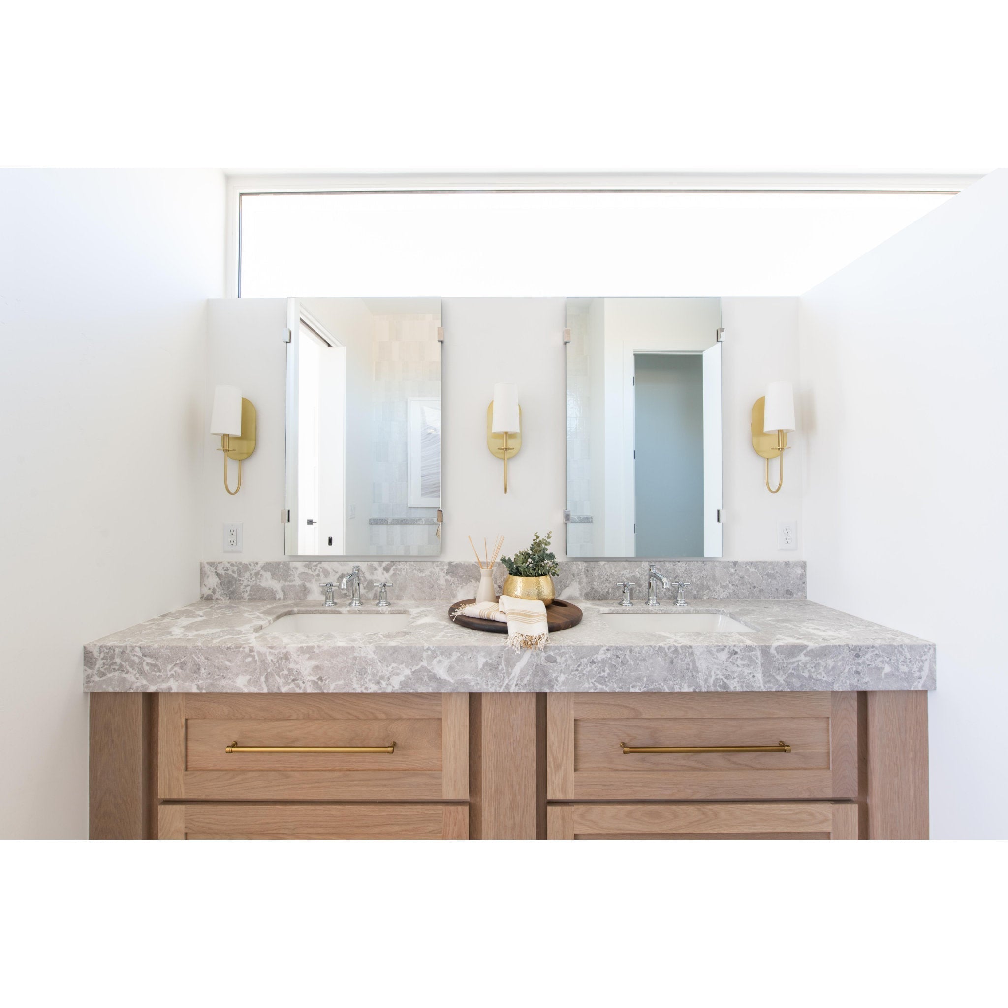 Voloraris Premium Elegance Brass Fabric Wall Lamp - Lamp Copper