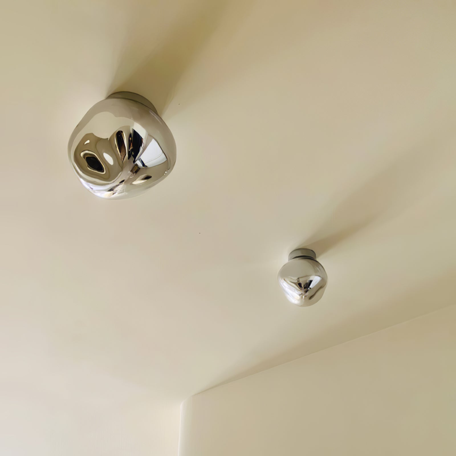 Lava Wall Lamp - Blowlighting