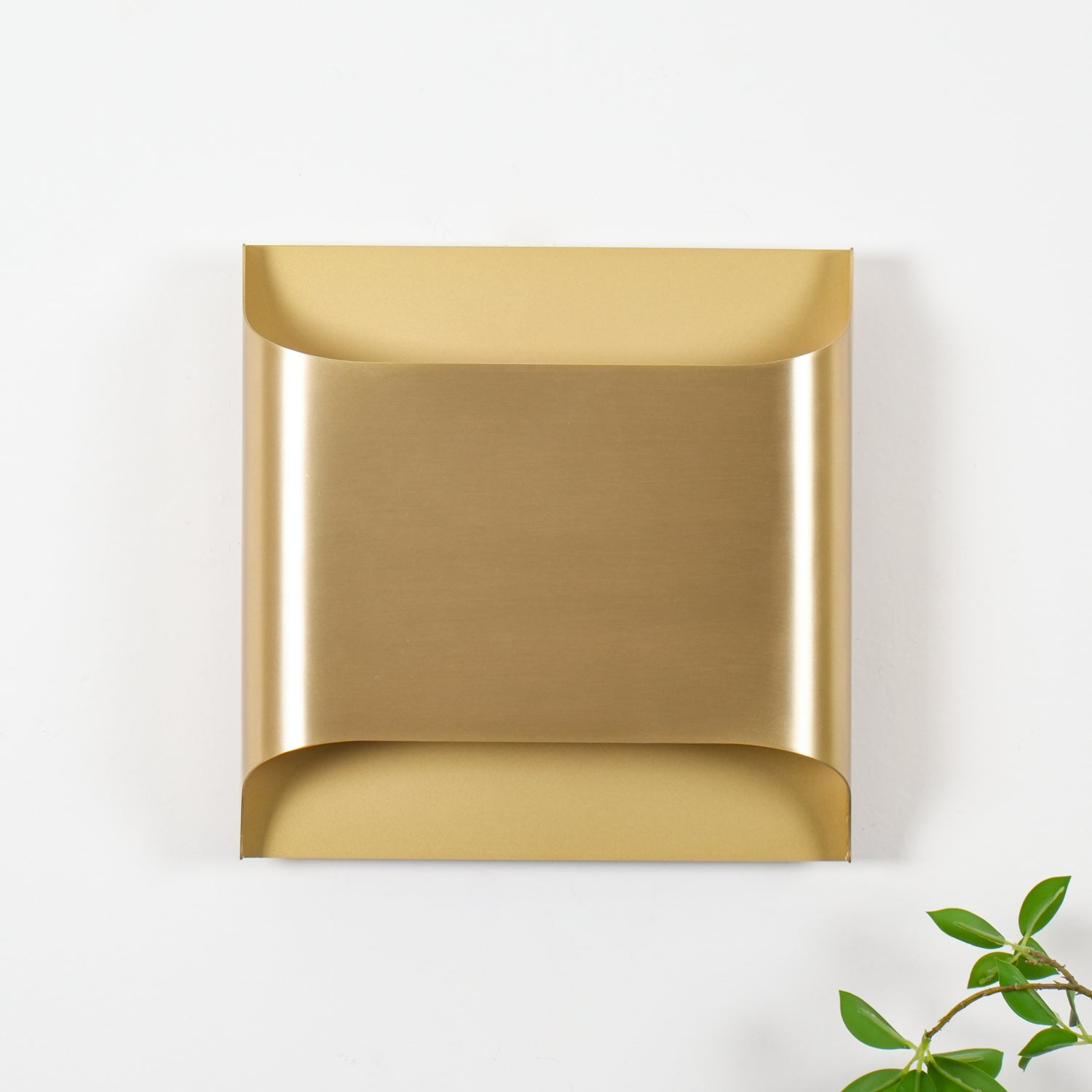 Leclerc Brass Wall Lamp - Blowlighting
